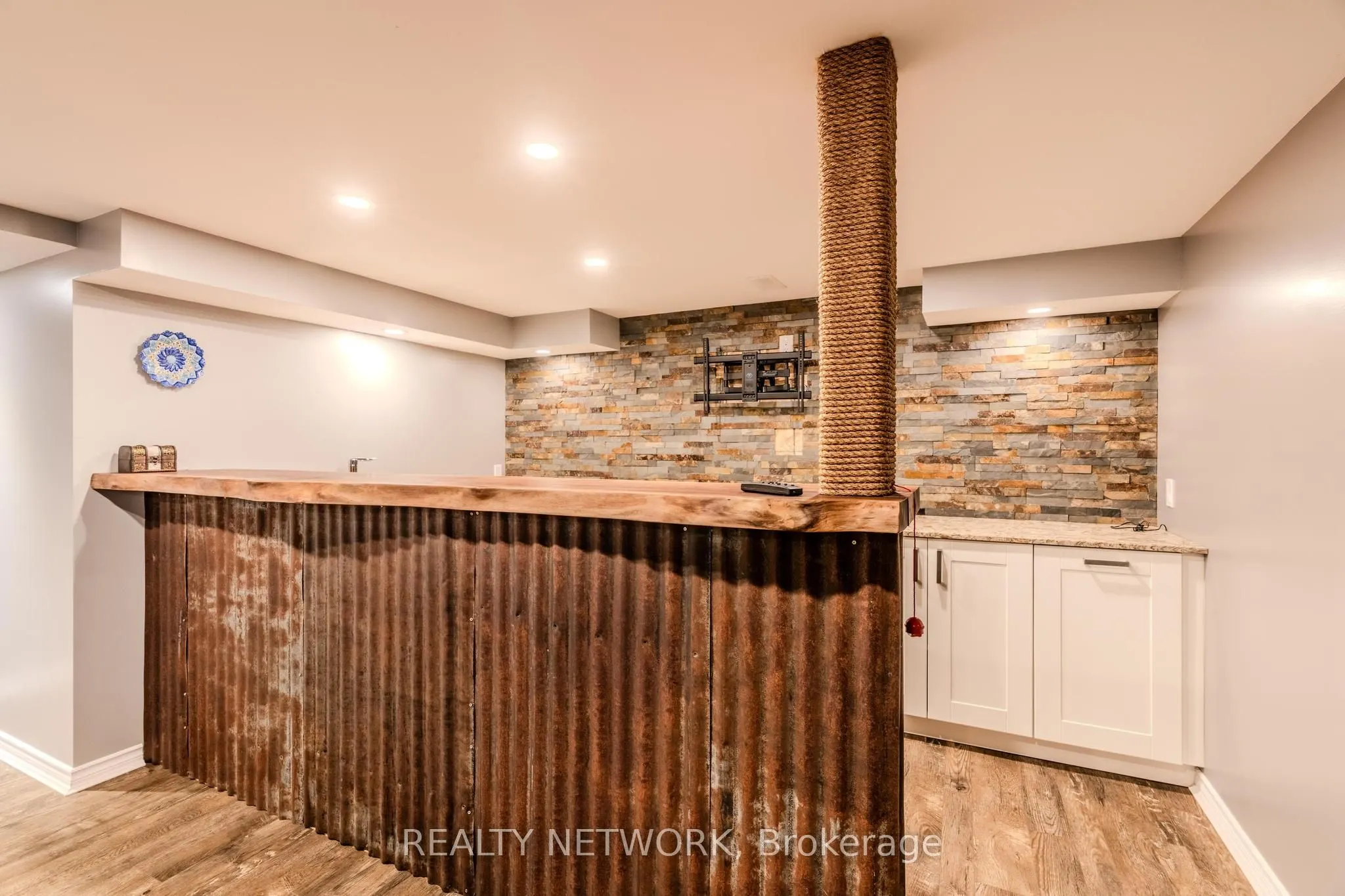 29 Riviera Ridge