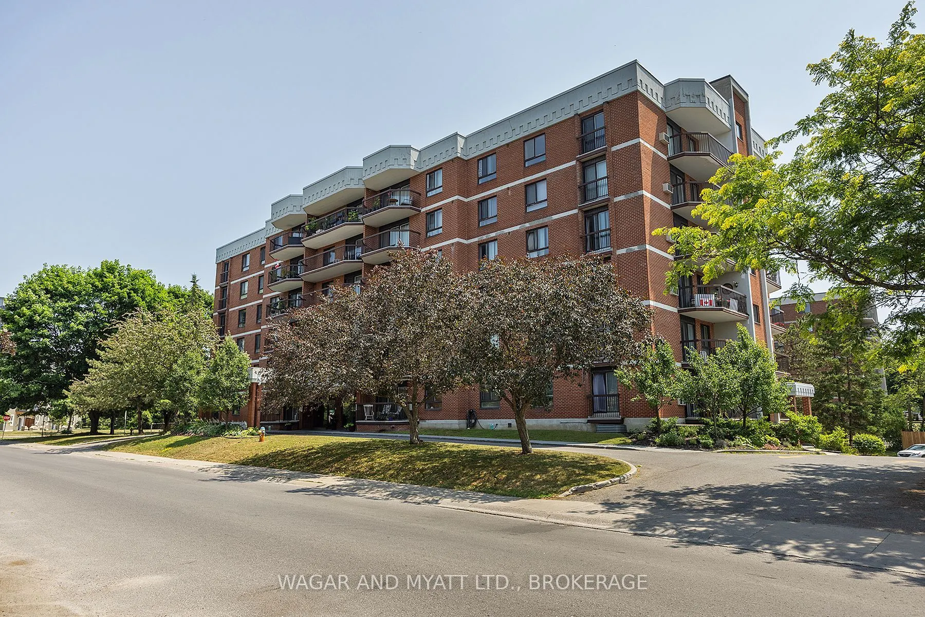 14 GREENVIEW Drive, #607