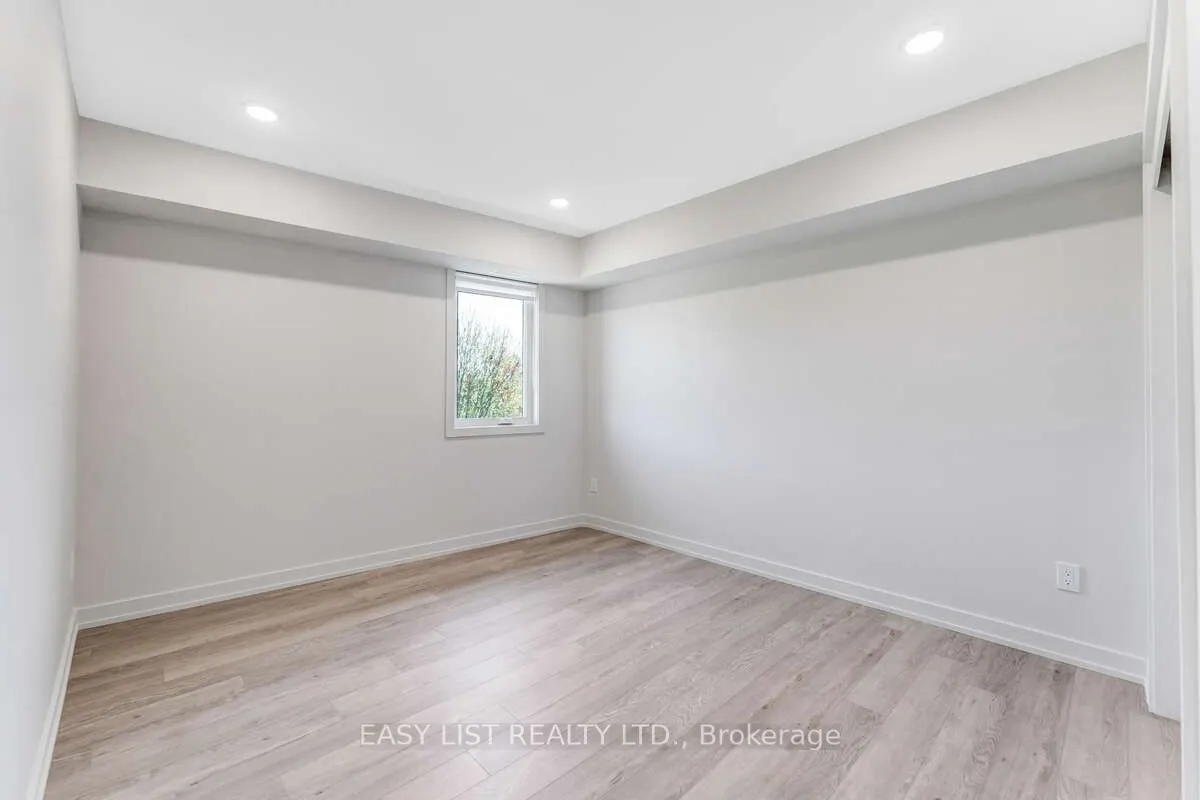 152 Springhurst Avenue, #3