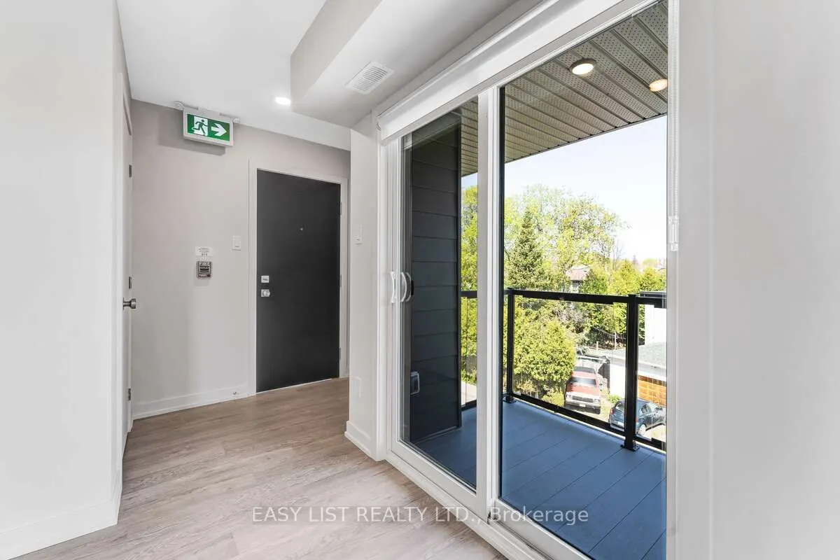 152 Springhurst Avenue, #3