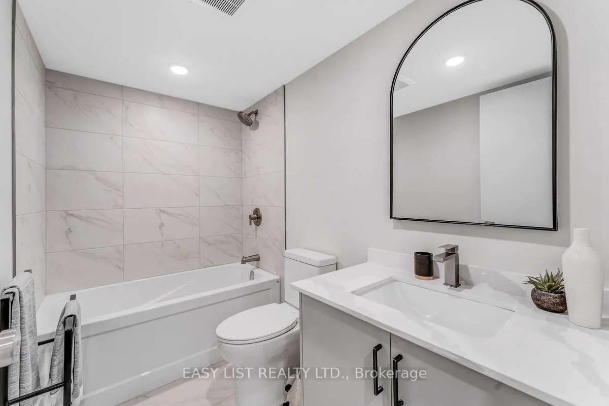 152 Springhurst Avenue, #3