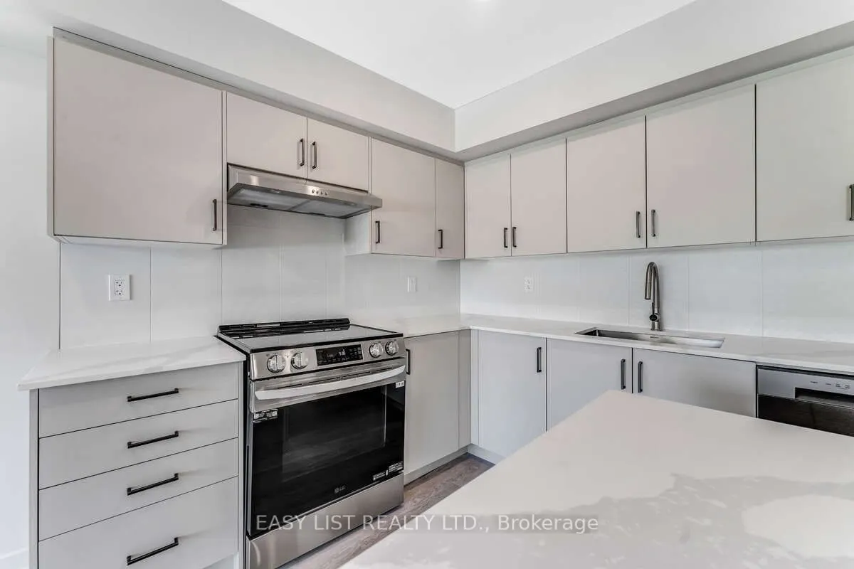 152 Springhurst Avenue, #3