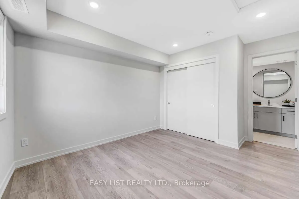 152 Springhurst Avenue, #3