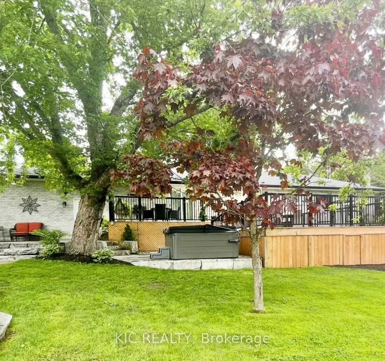 556 Fifth Line Rd Dum Road