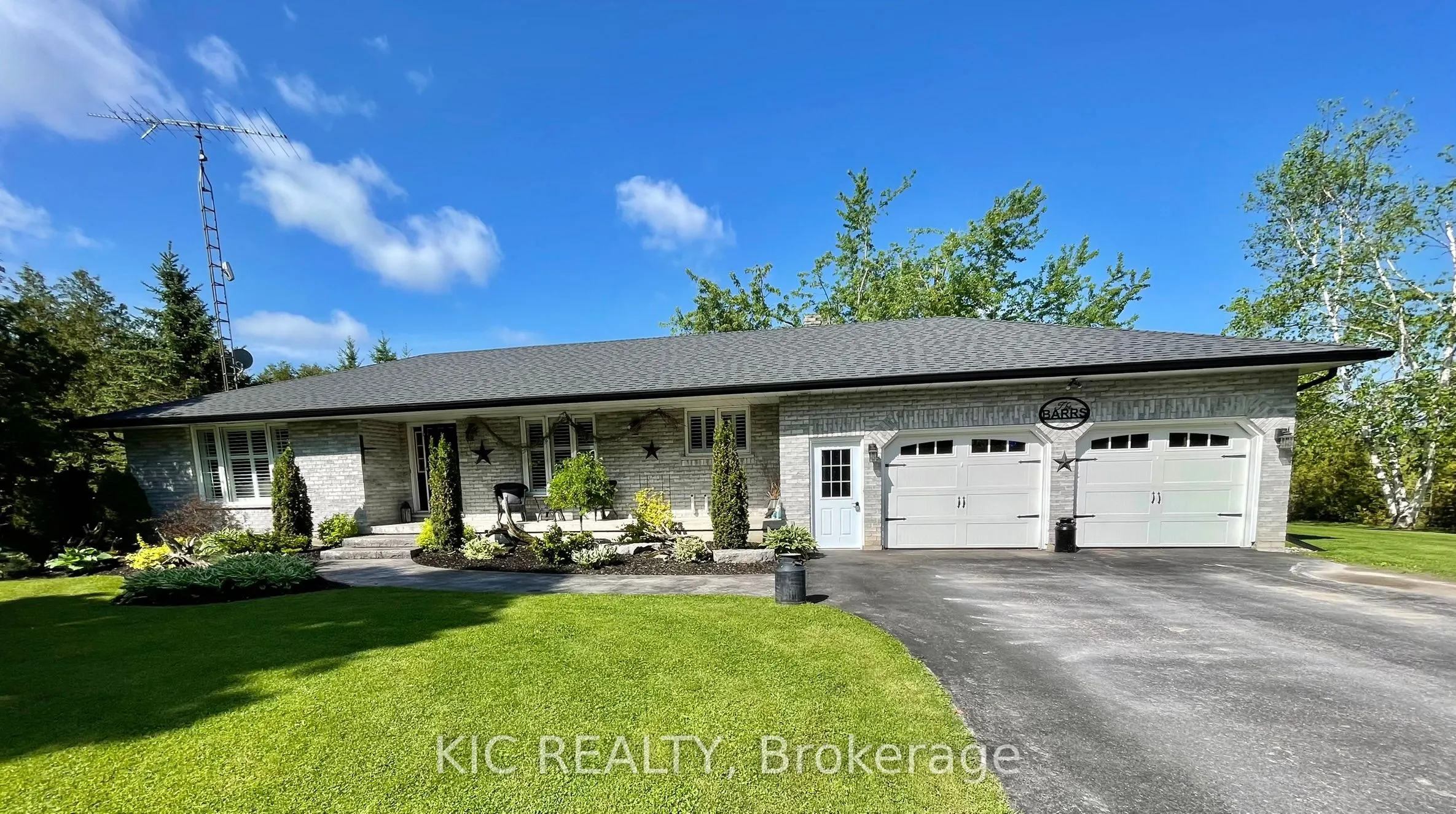 556 Fifth Line Rd Dum Road