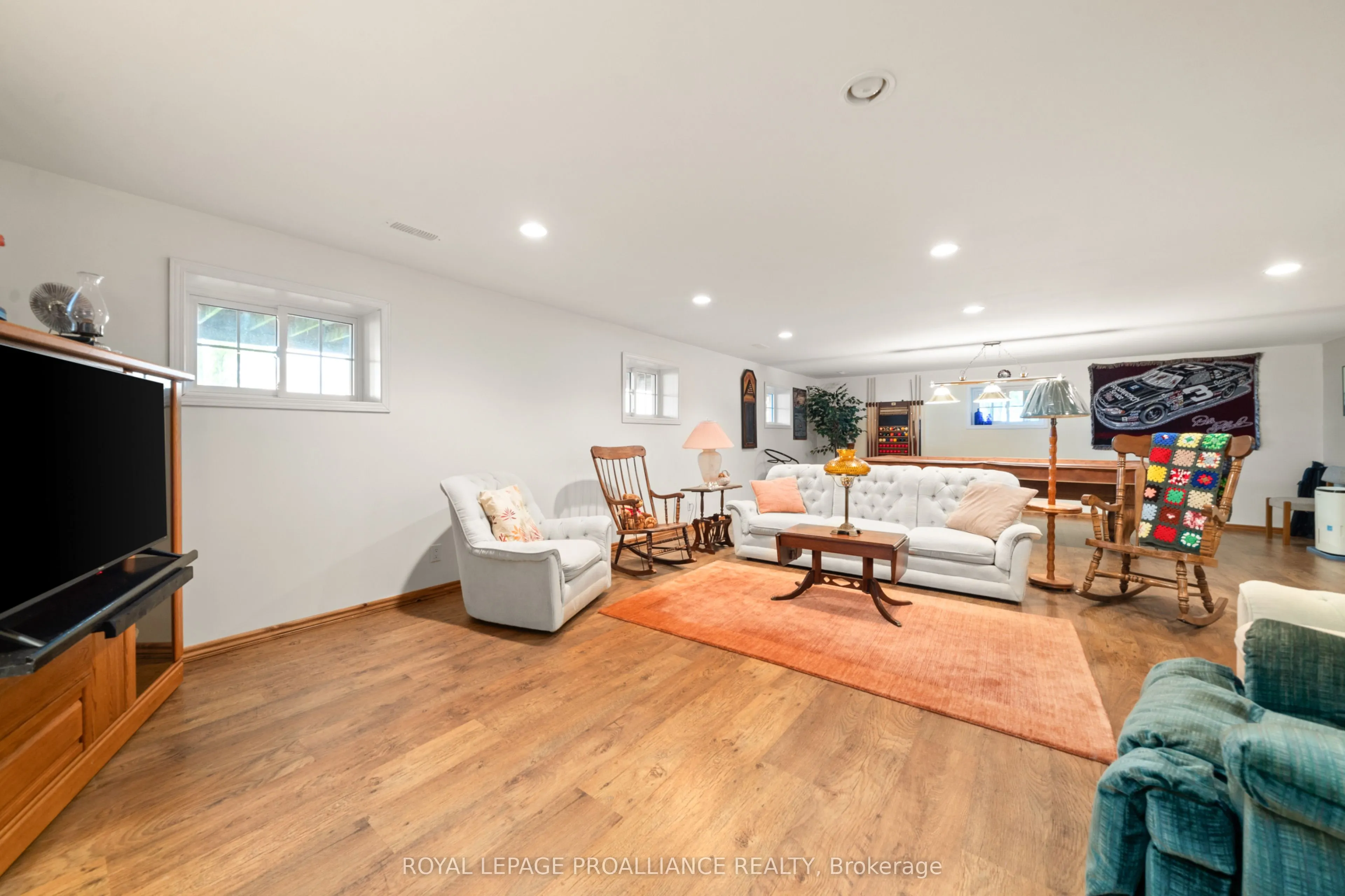 919 Cook Road