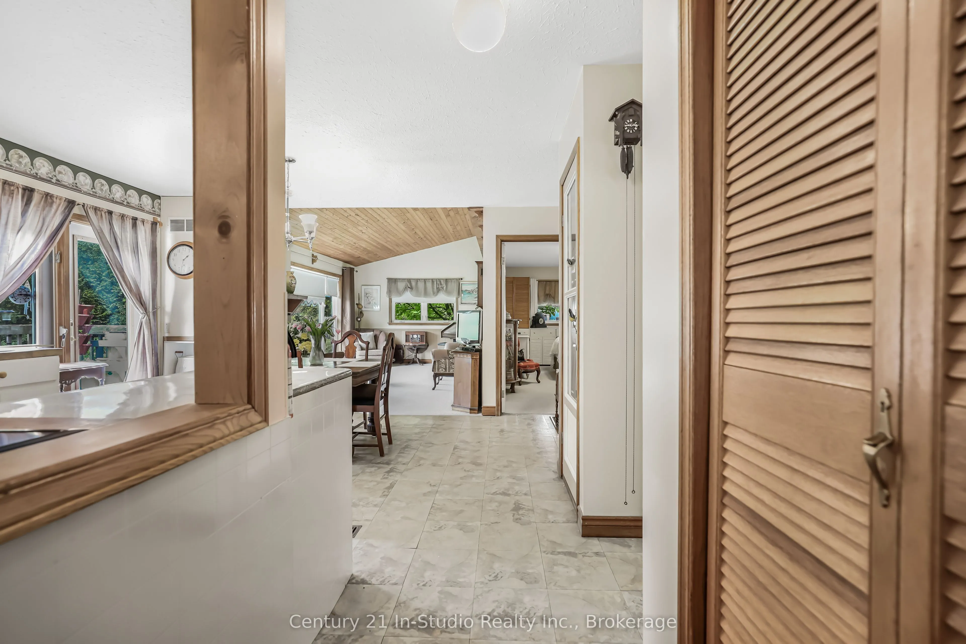305207 South Line A