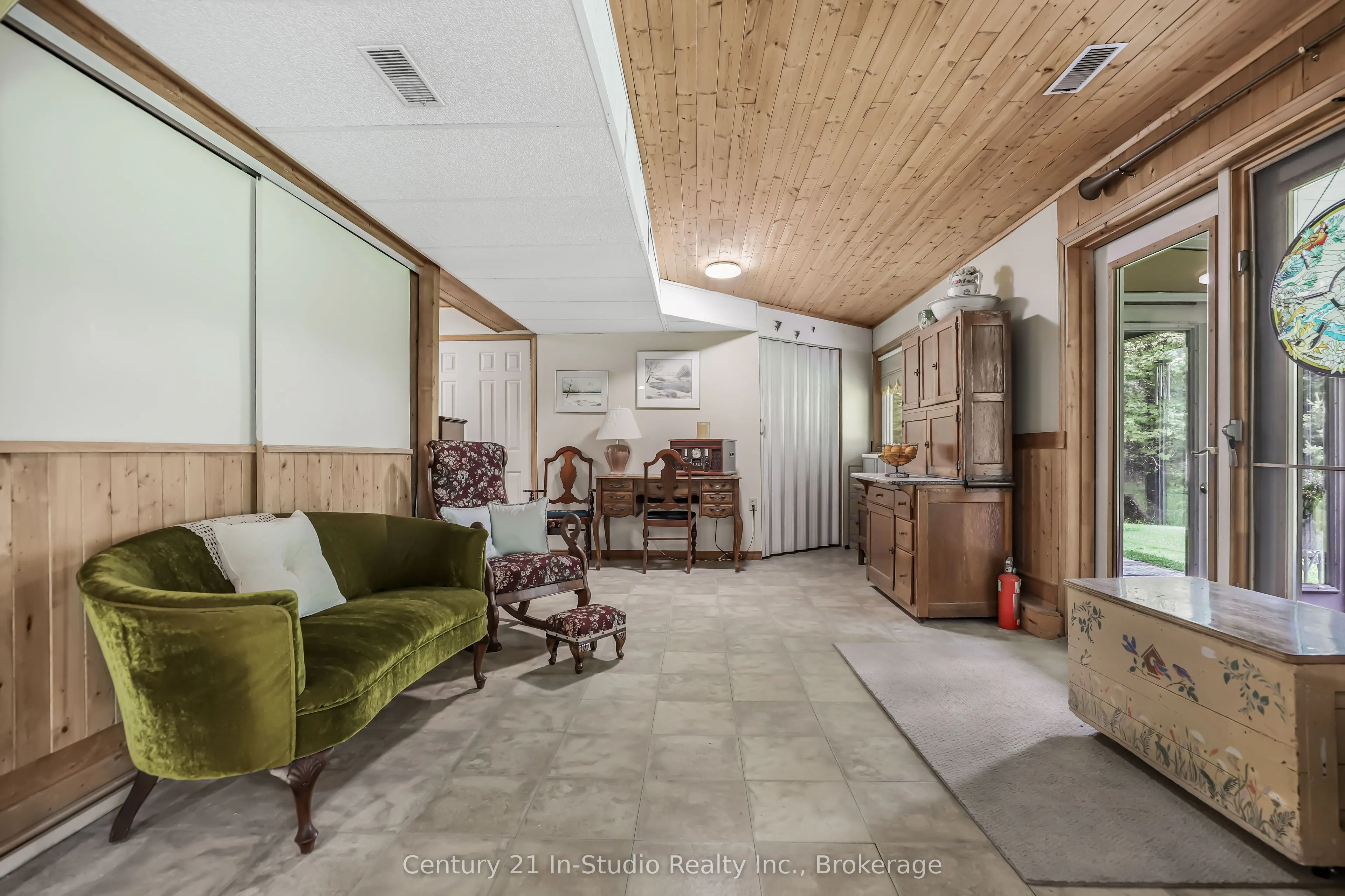305207 South Line A
