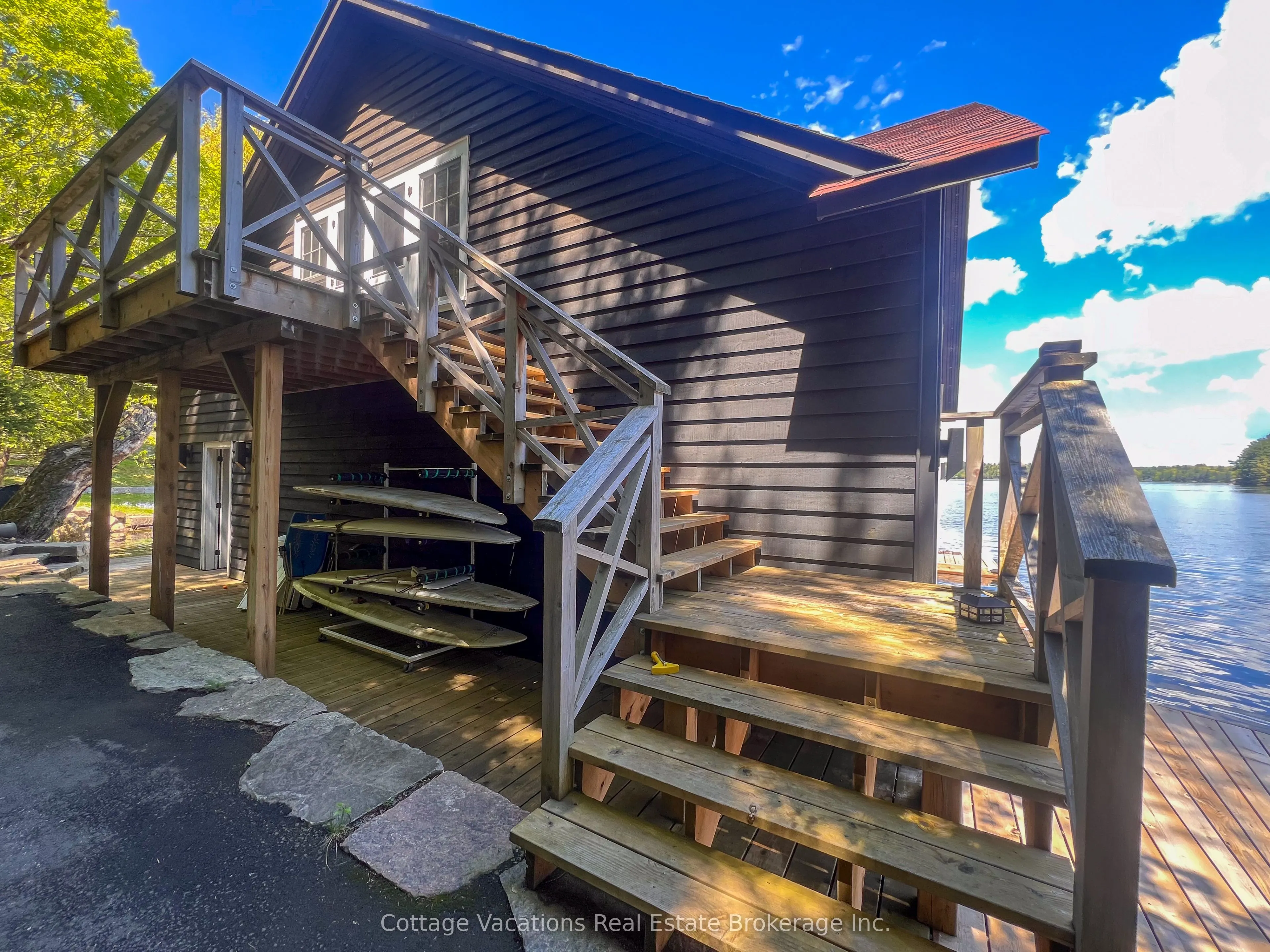 1120 Ferndale Road