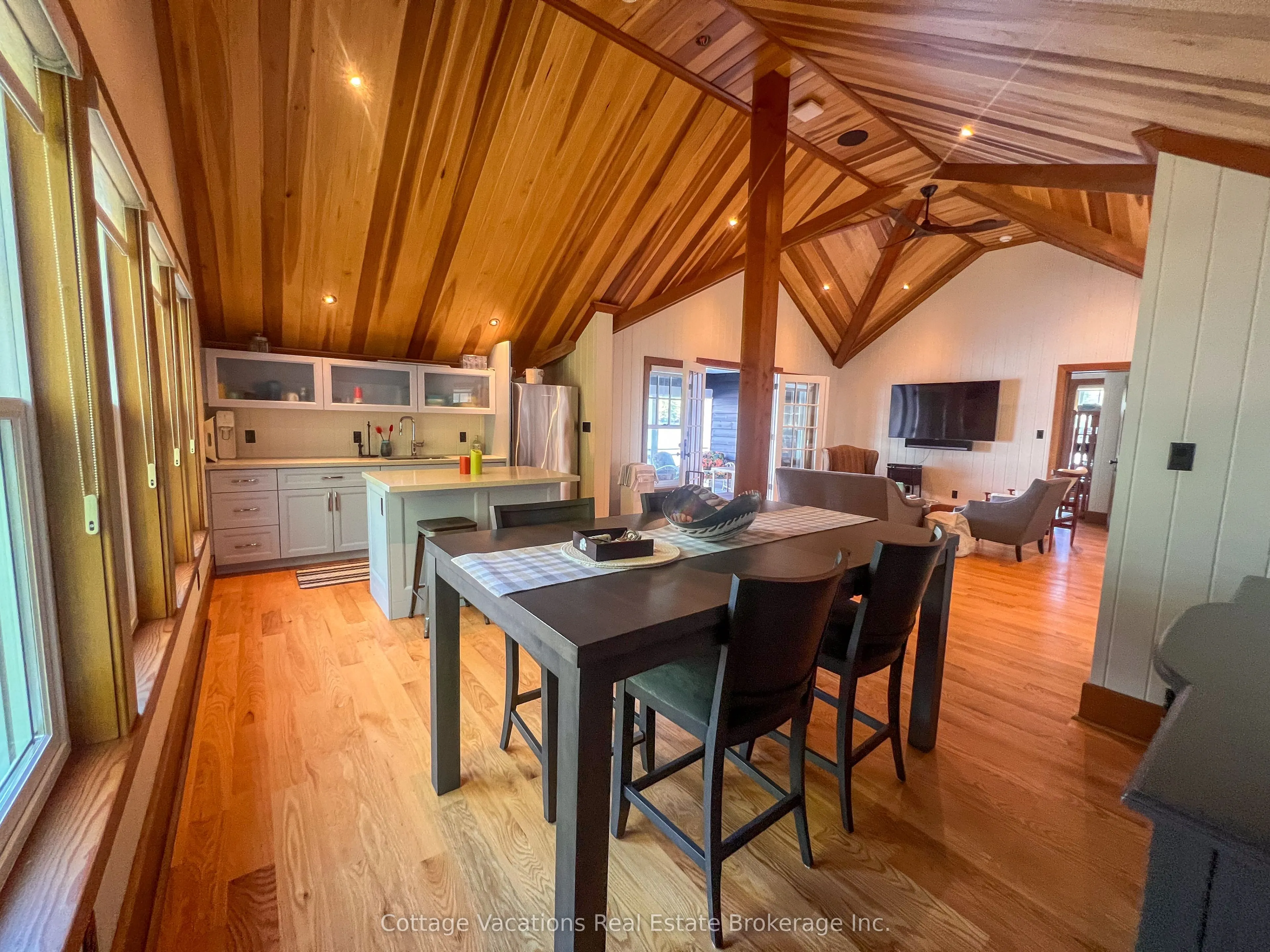 1120 Ferndale Road
