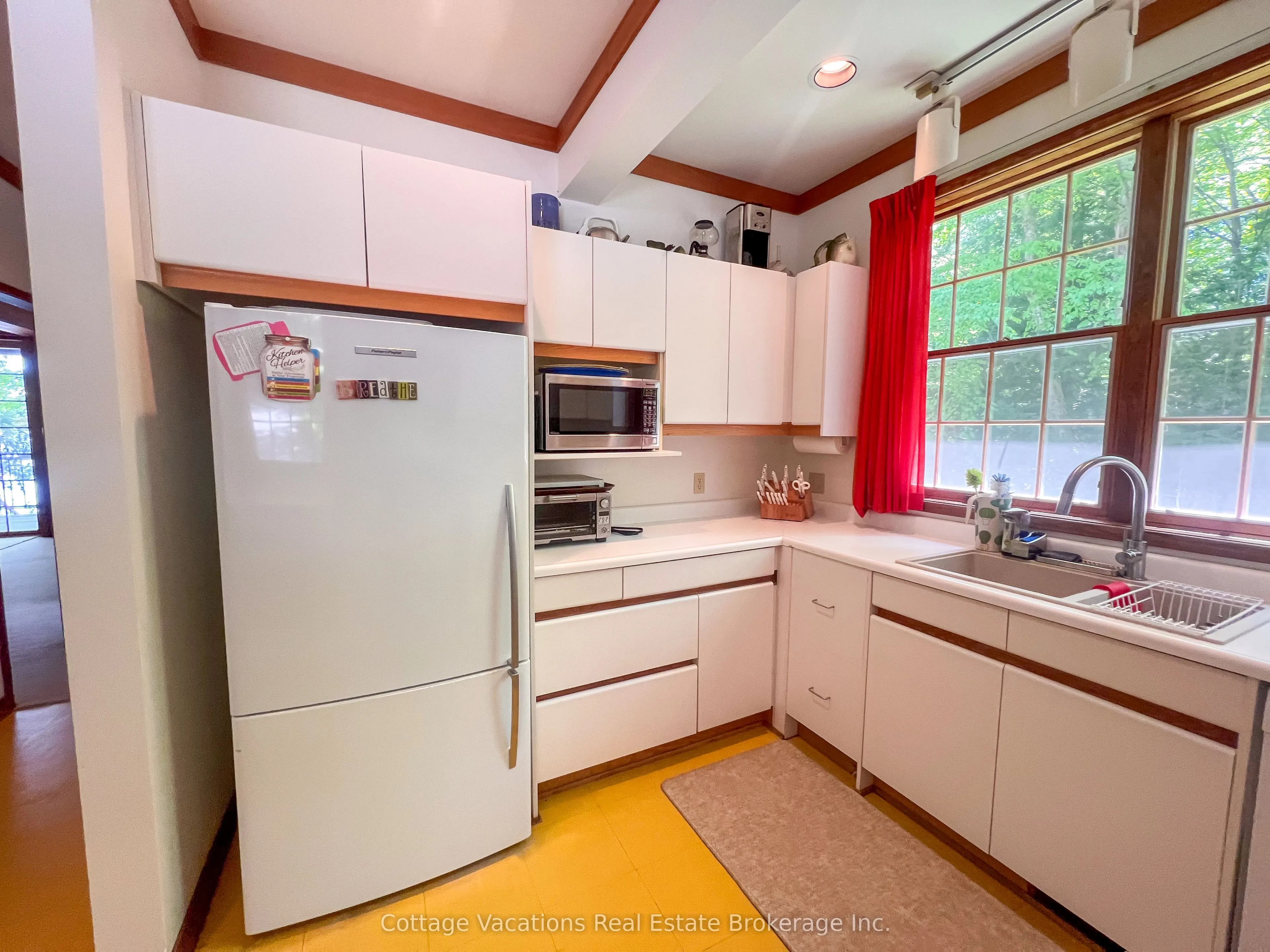 1120 Ferndale Road