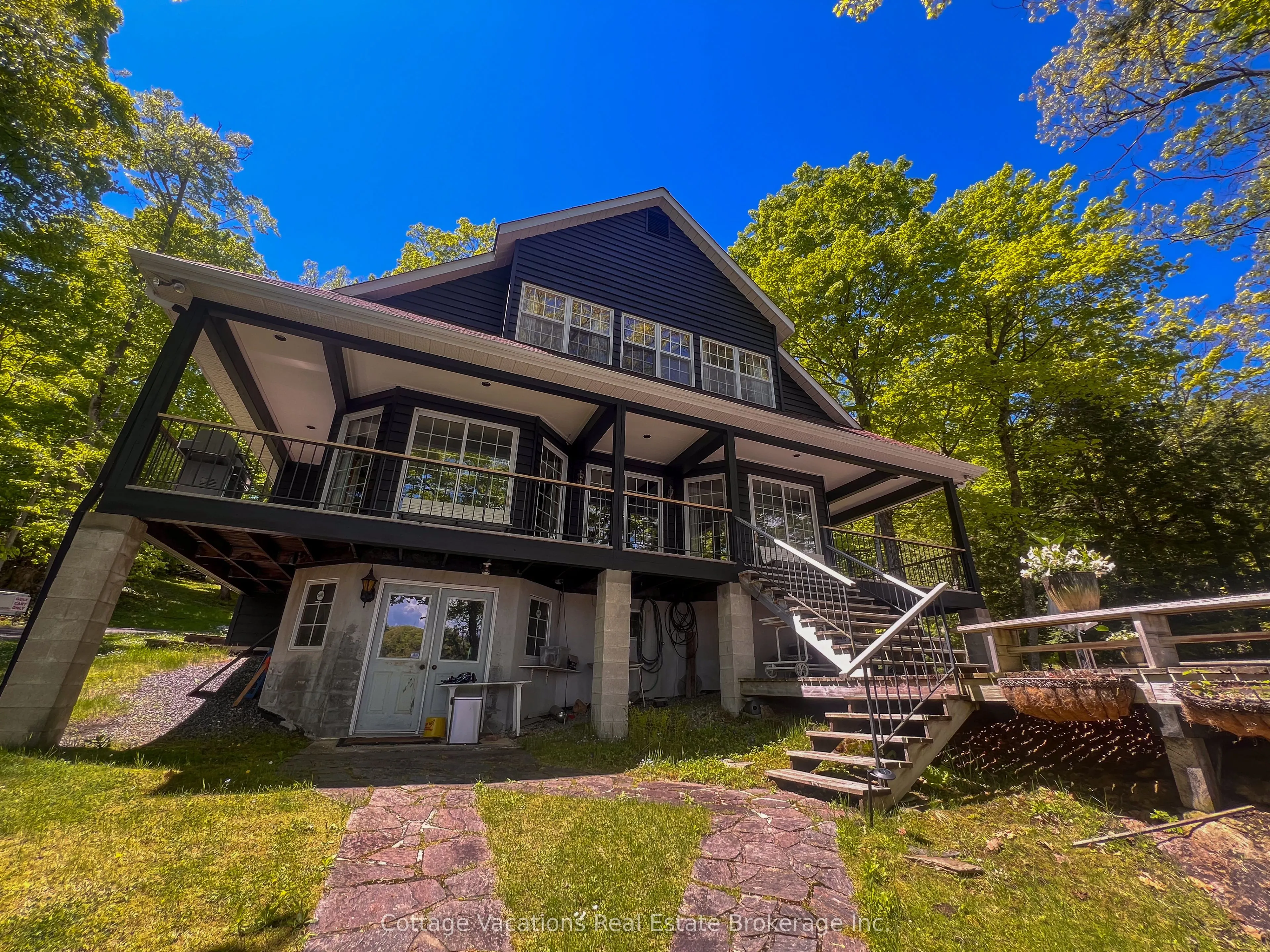 1120 Ferndale Road