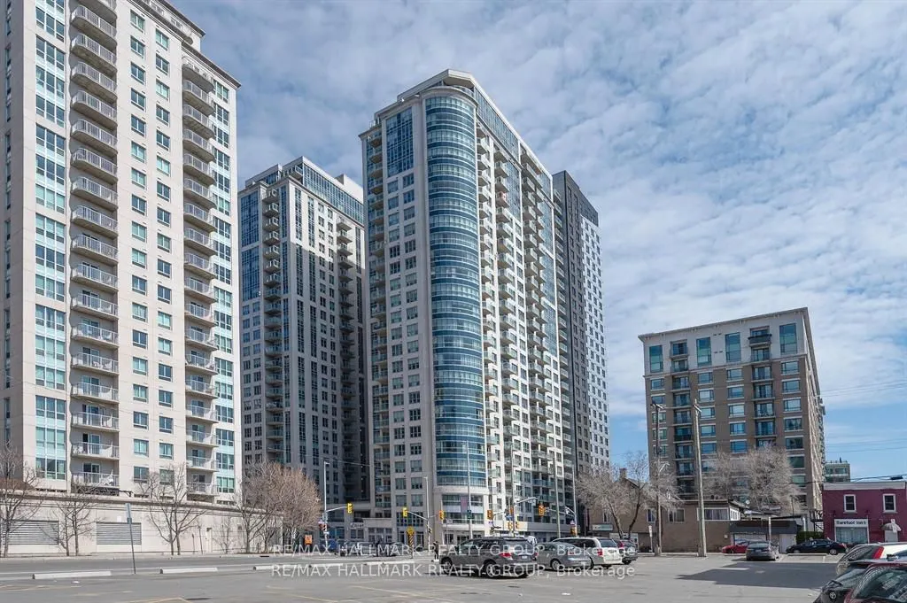 195 Besserer Street, #2701