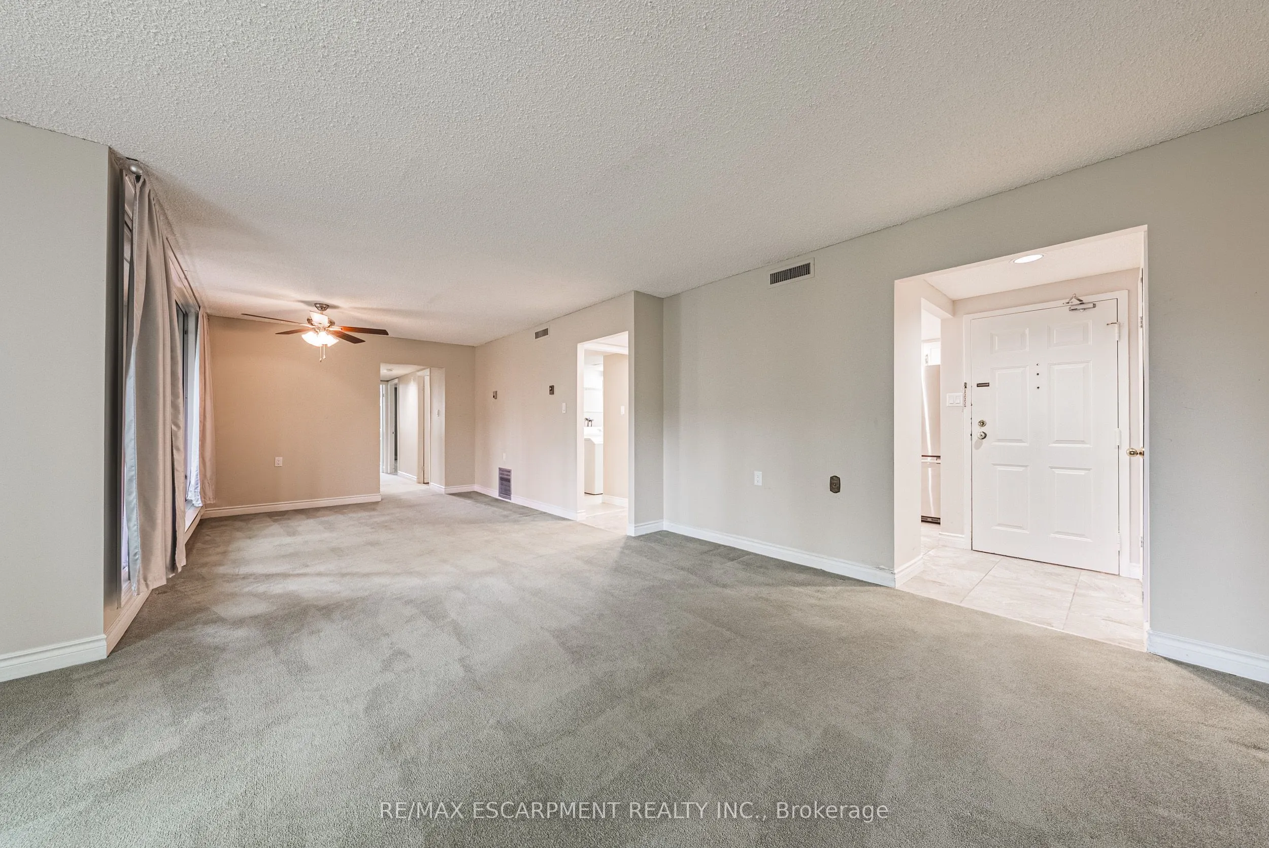 150 WILSON Street W, #215
