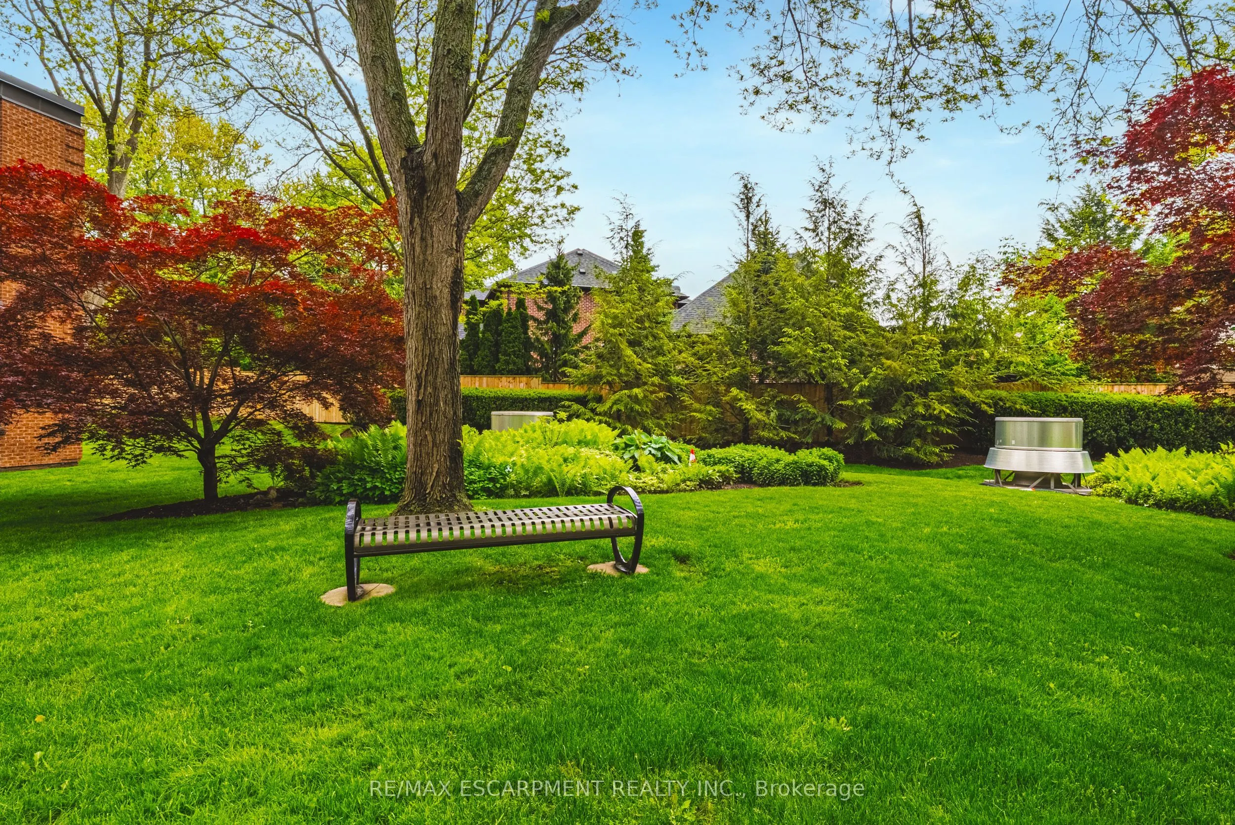 150 WILSON Street W, #215