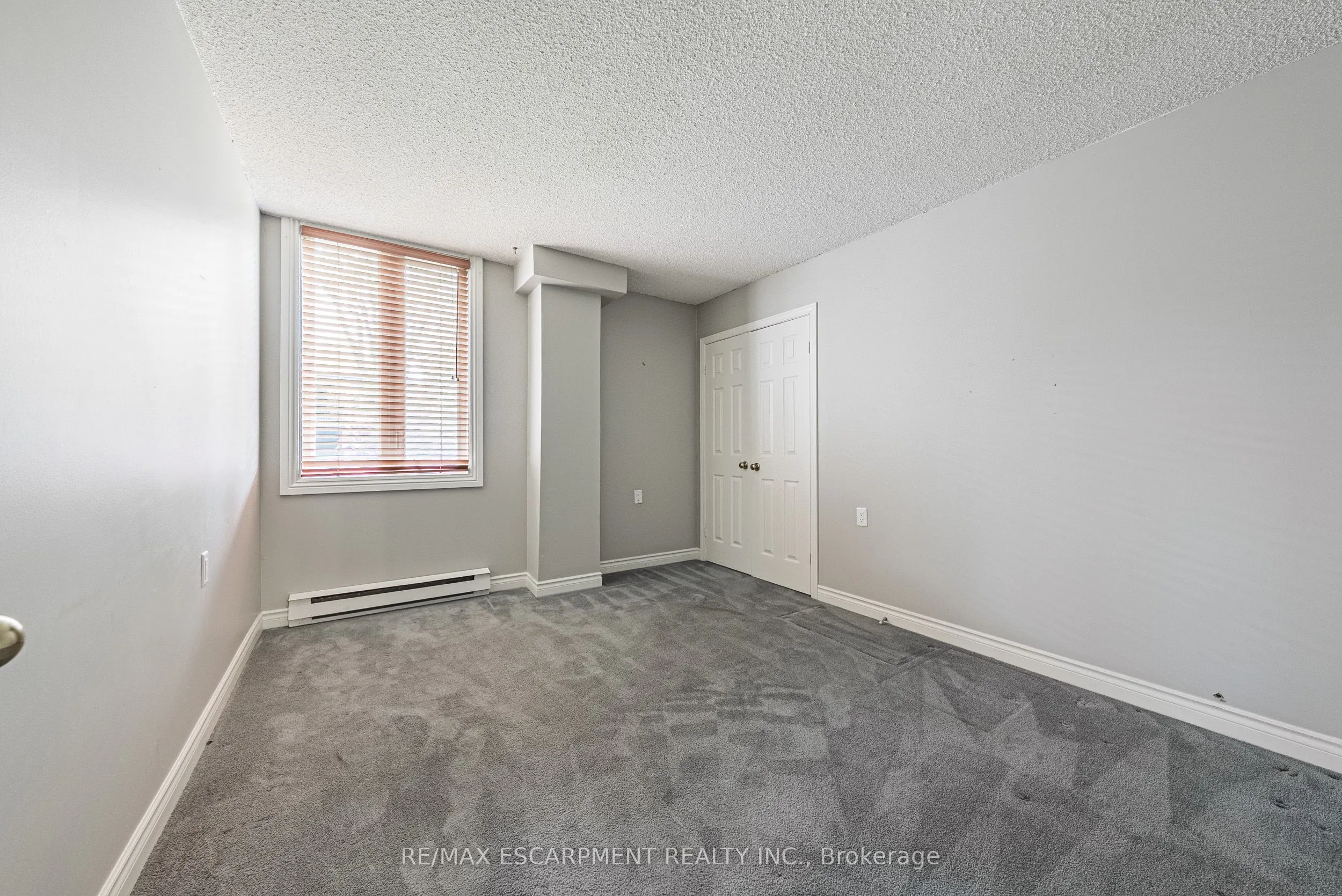 150 WILSON Street W, #215