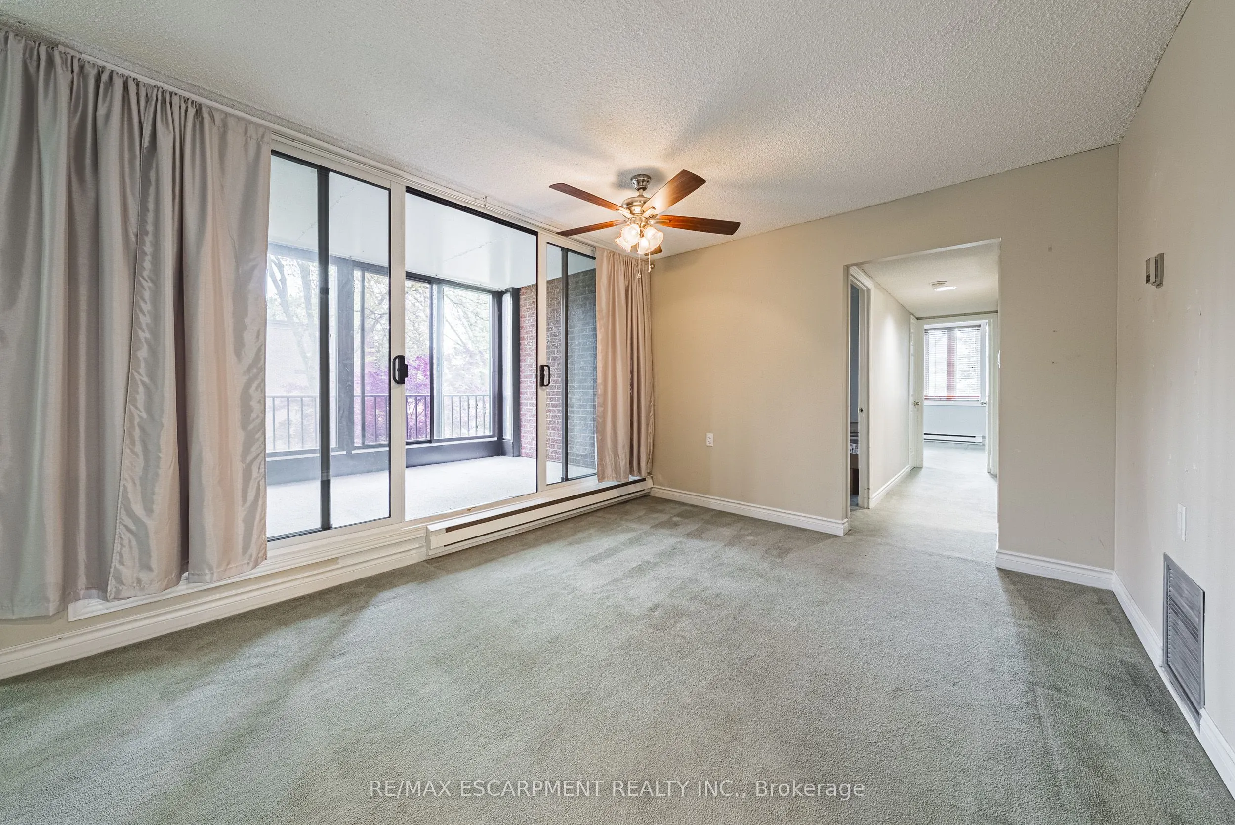 150 WILSON Street W, #215