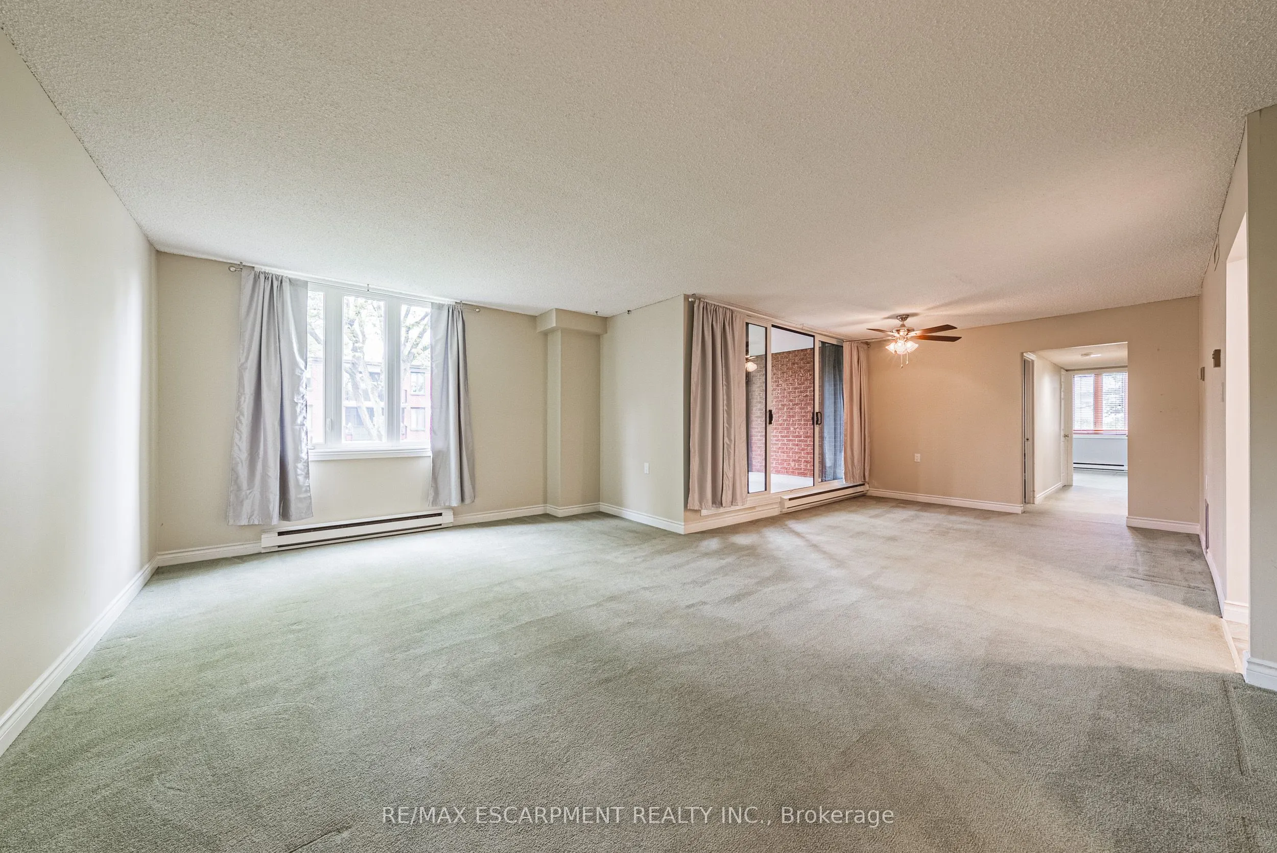 150 WILSON Street W, #215
