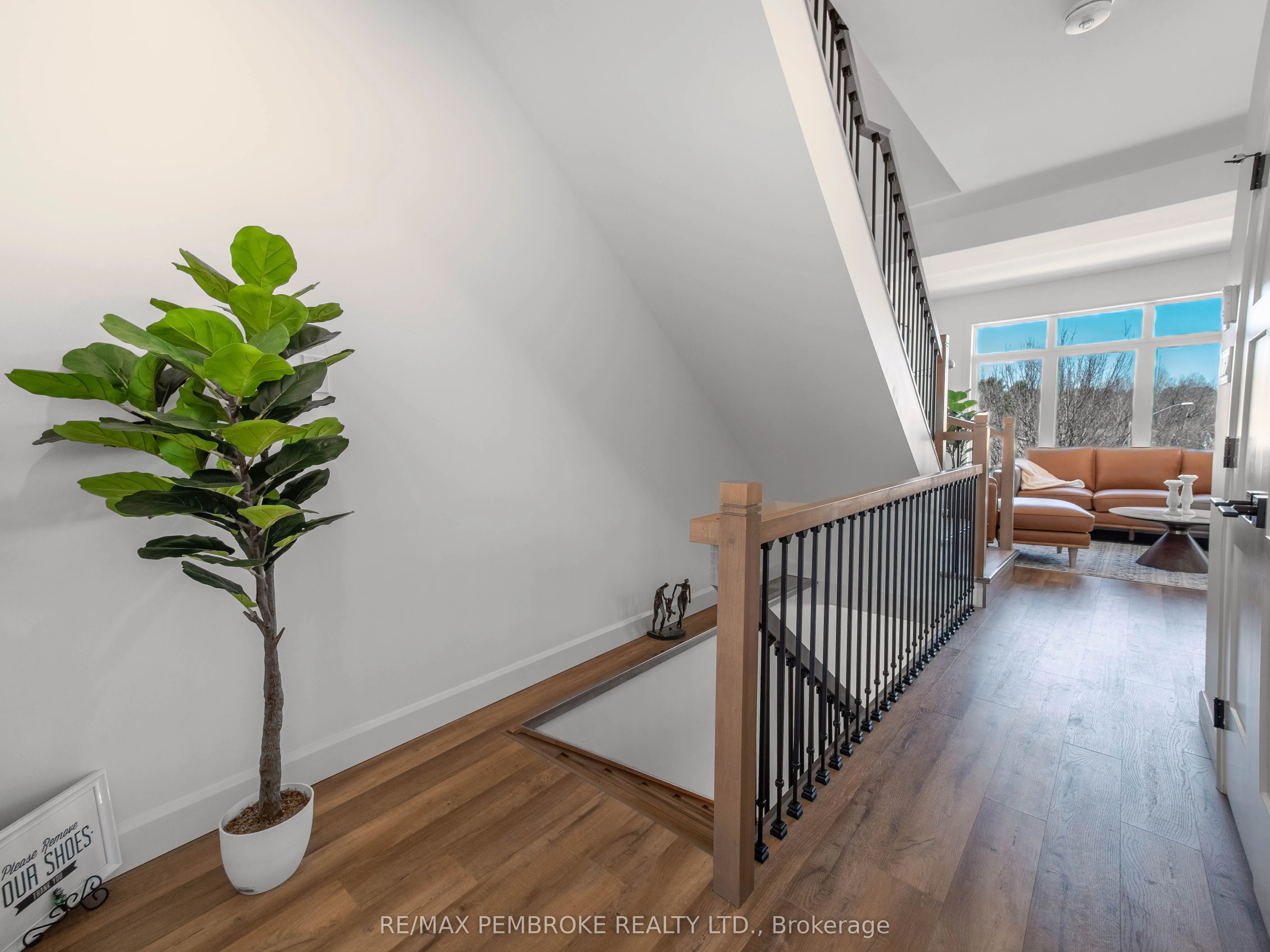 9 NORTHBROOK Street