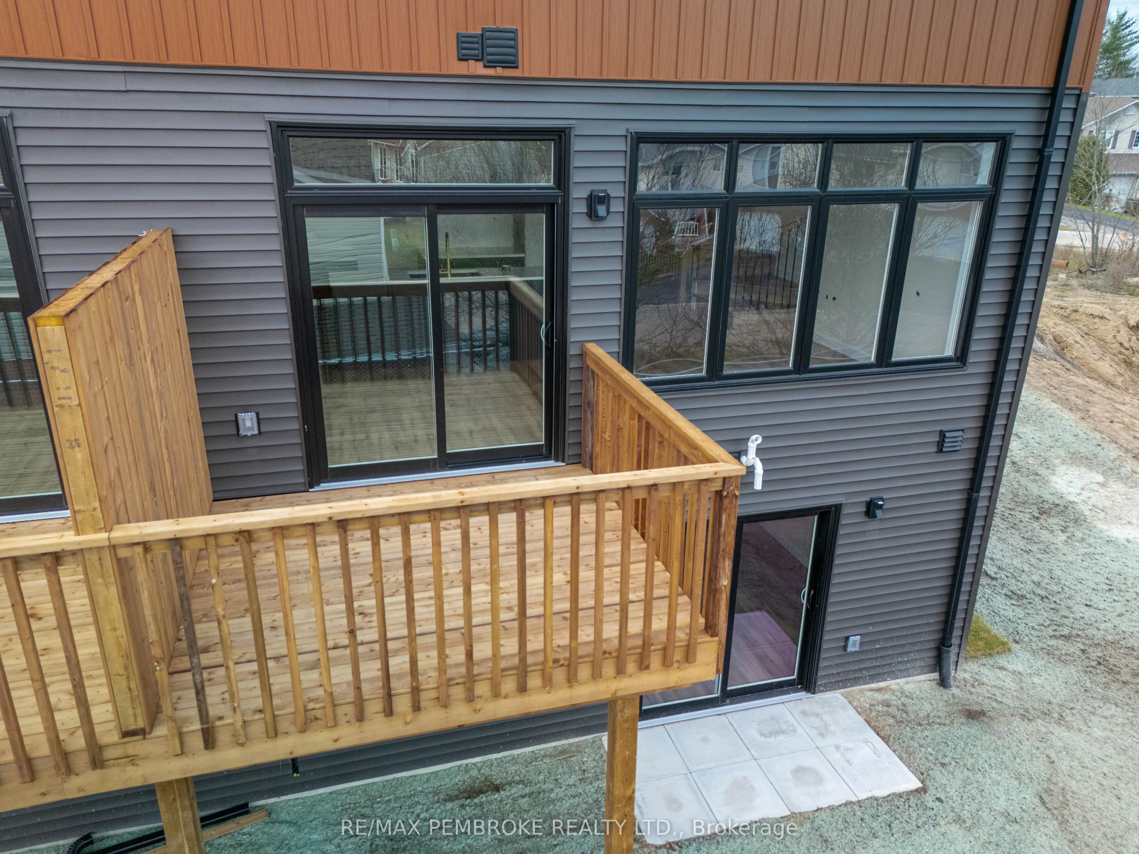 9 NORTHBROOK Street