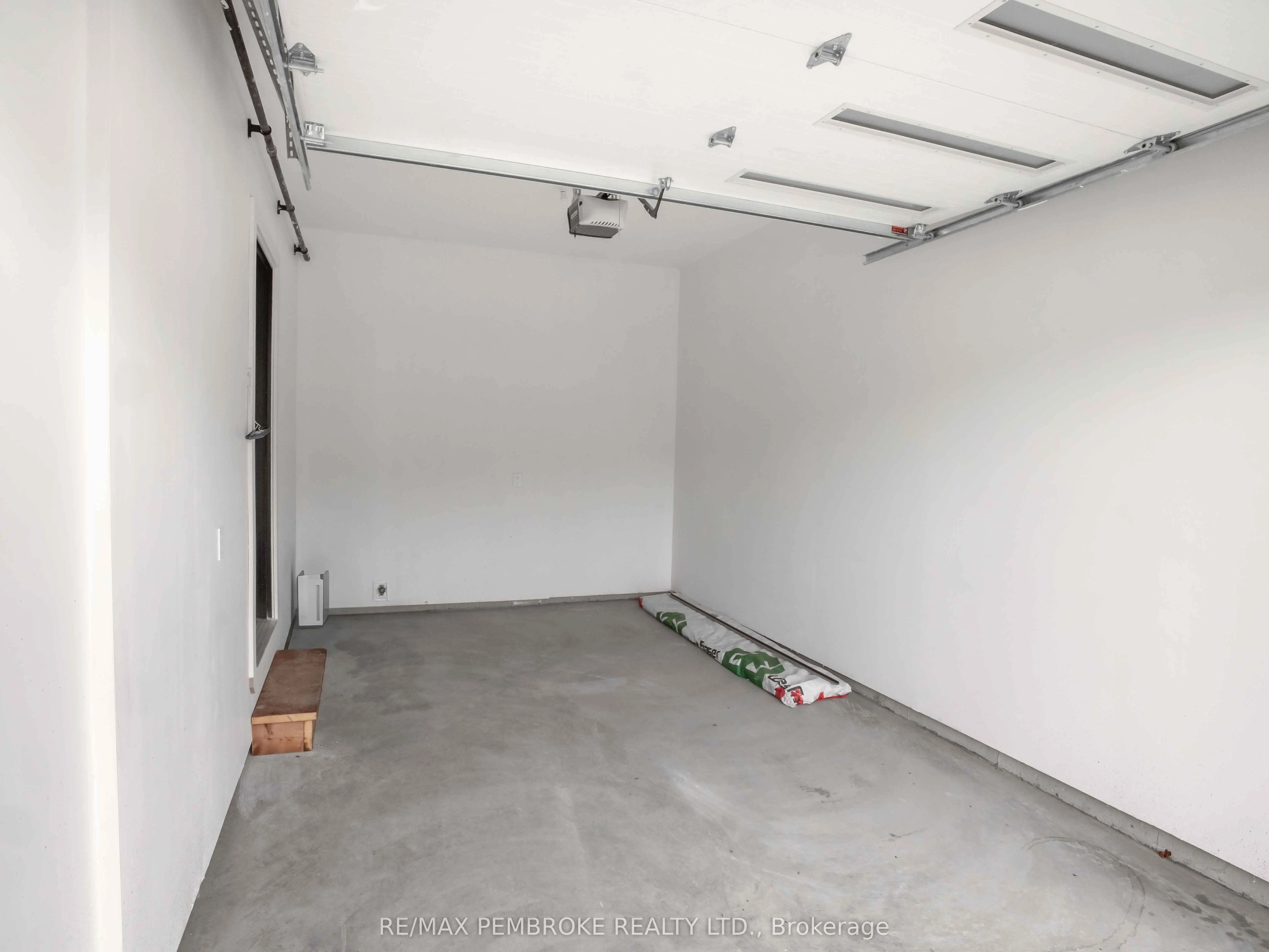 9 NORTHBROOK Street