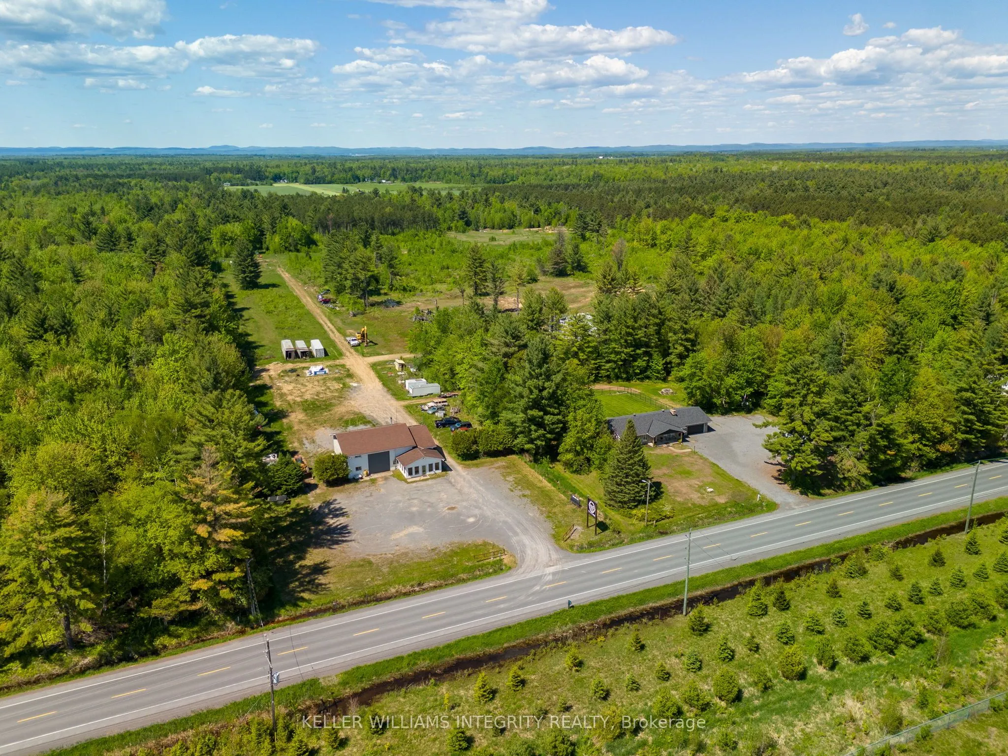 1981 County 2 Road