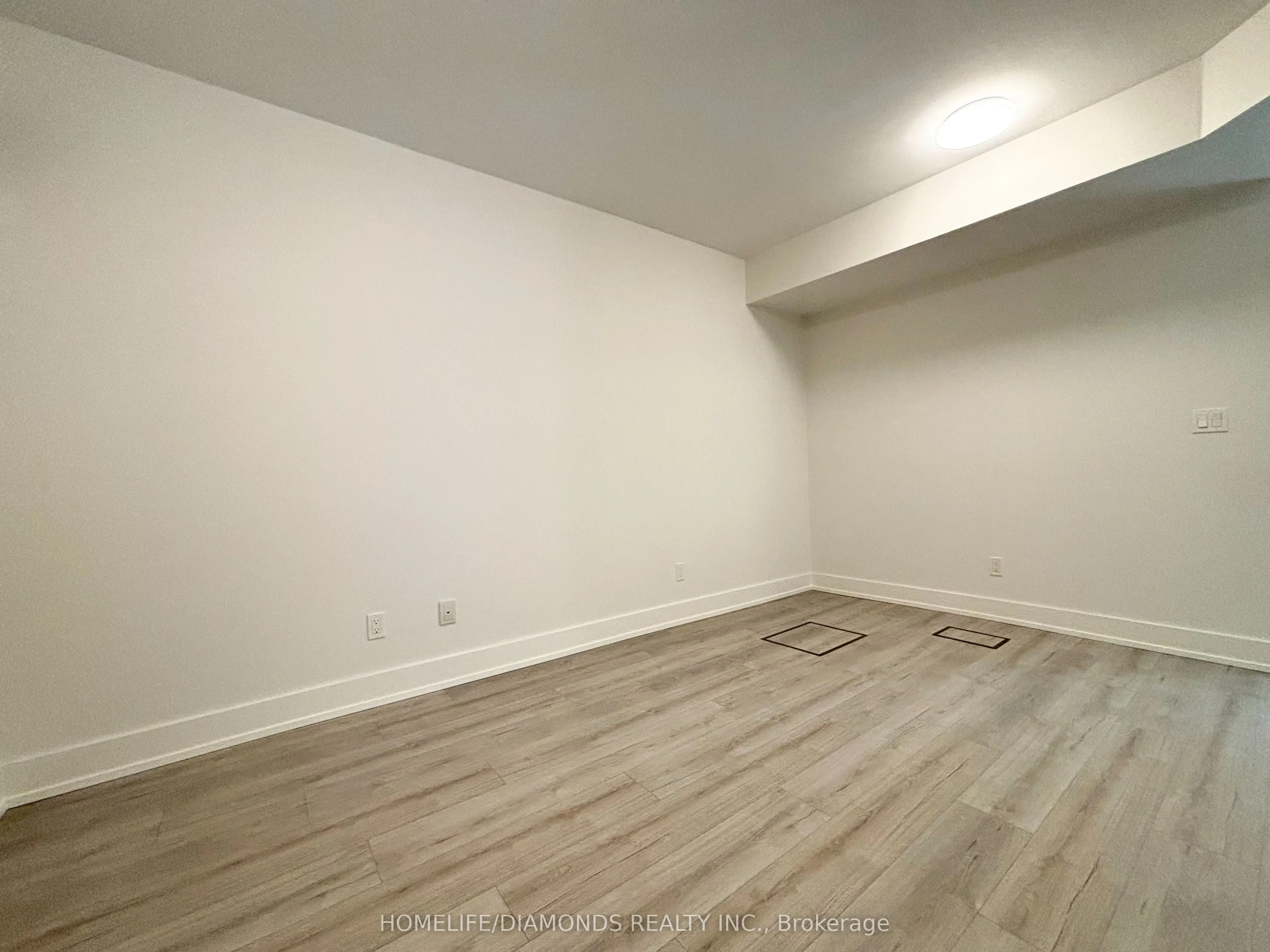 6065 MCLEOD Road, #101
