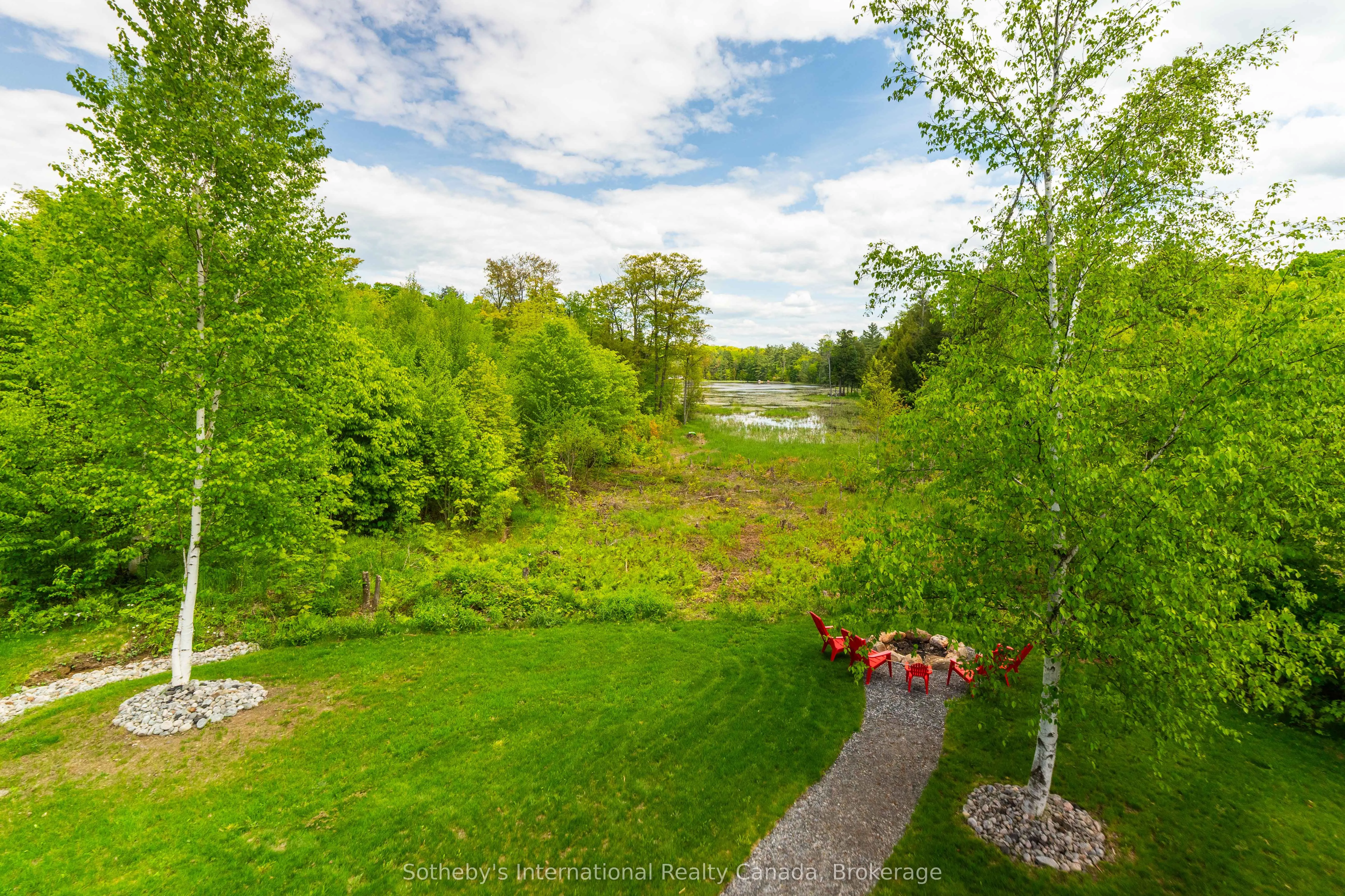 1241 Northshore Road