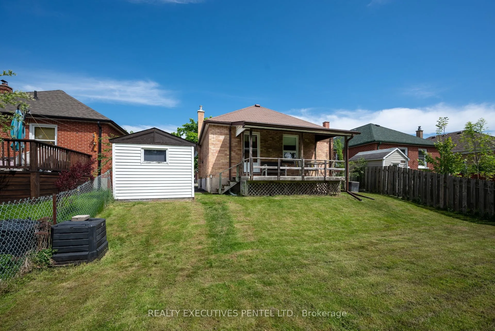147 Spencer Street E
