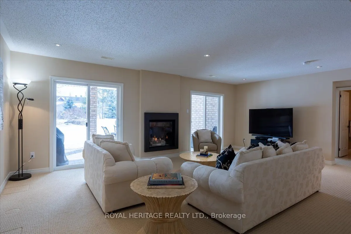 51 South Harbour Drive