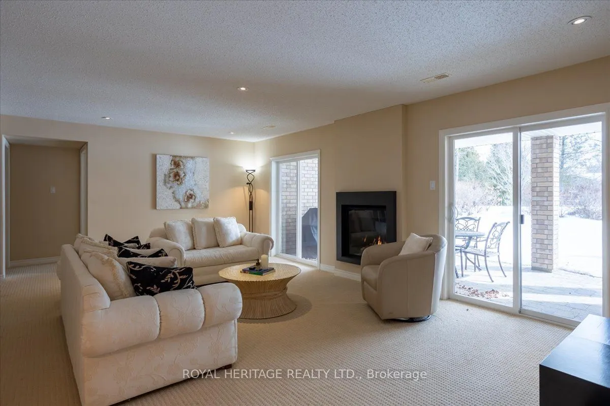 51 South Harbour Drive
