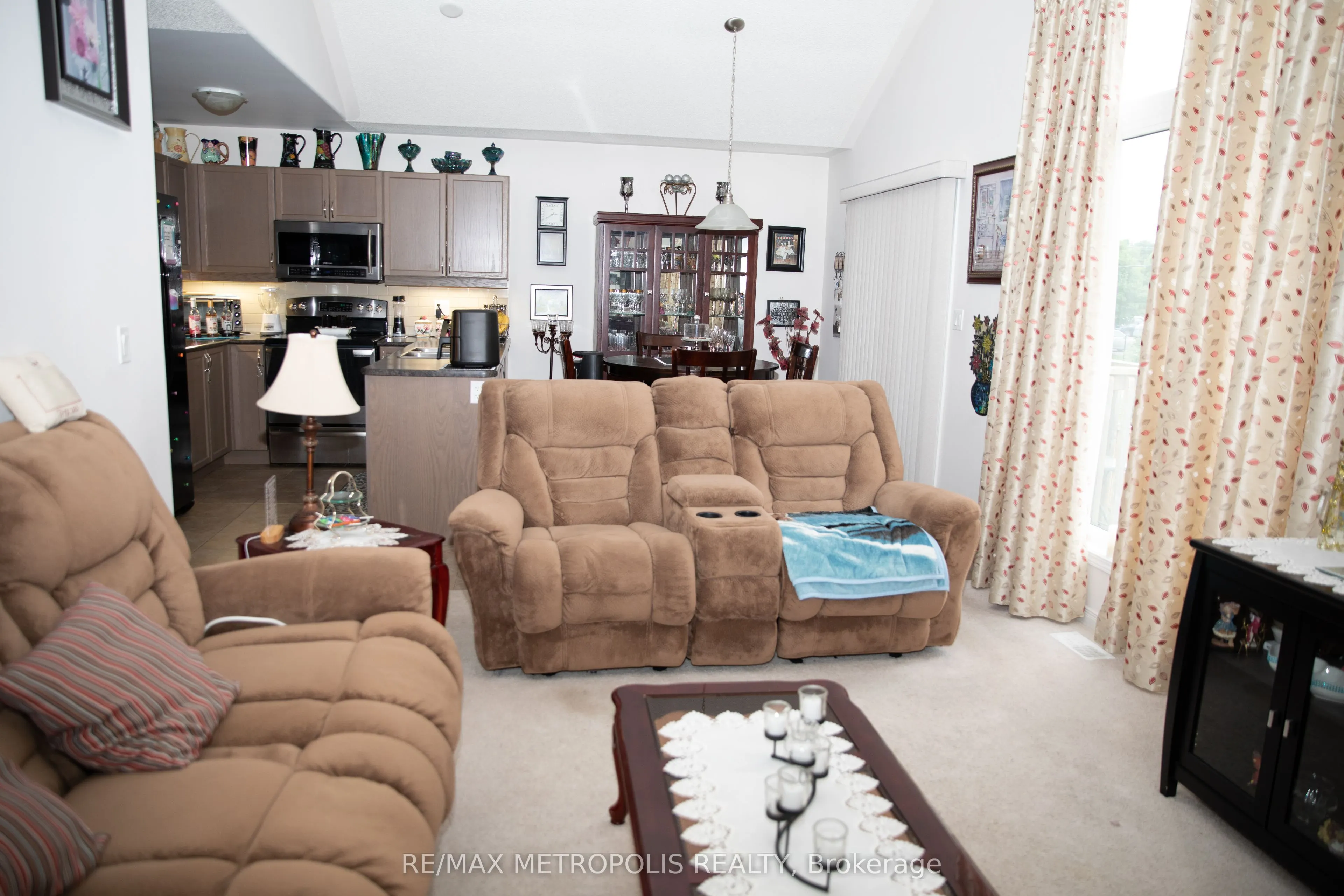 14 Lisbeth Crescent