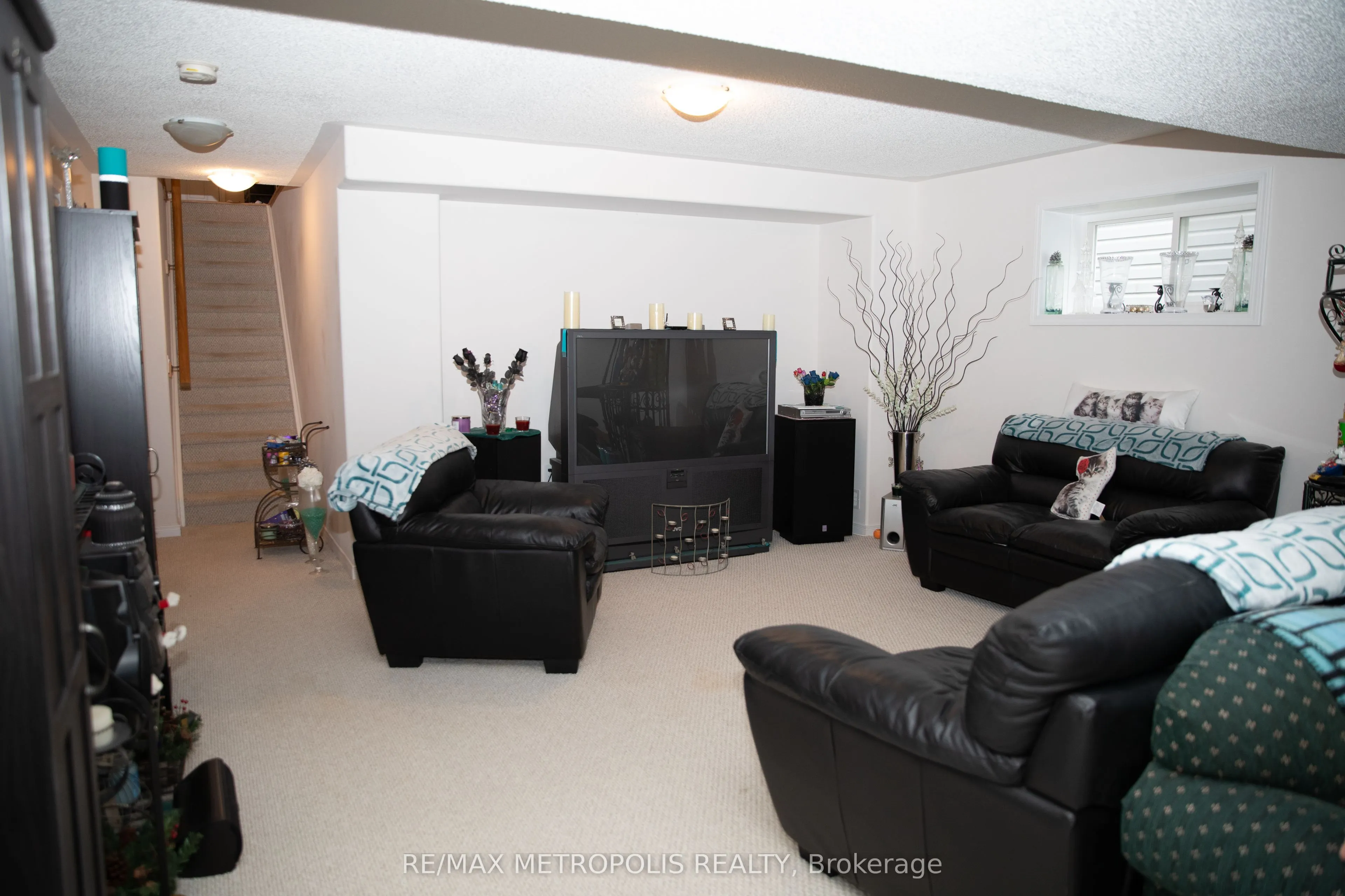 14 Lisbeth Crescent