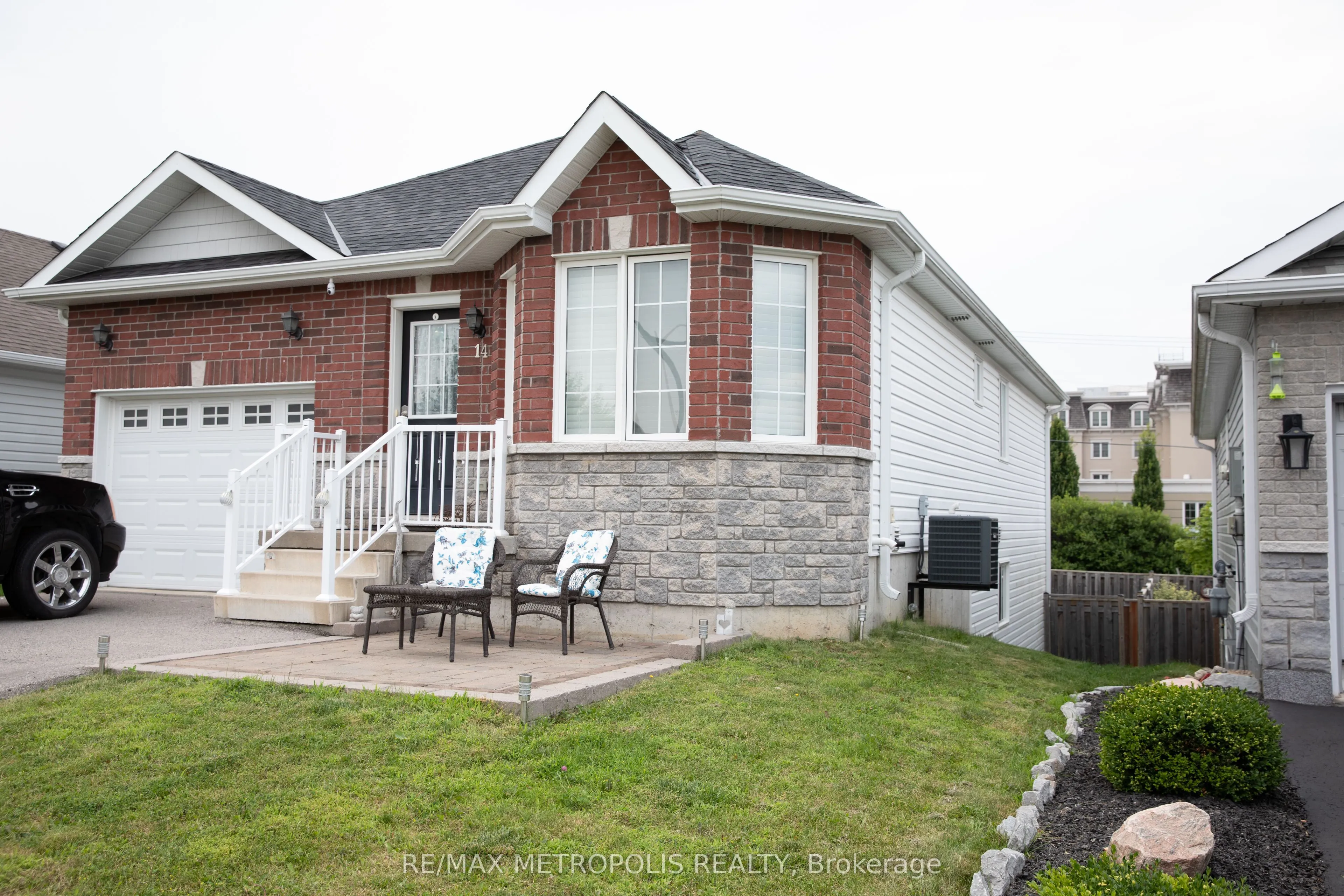 14 Lisbeth Crescent