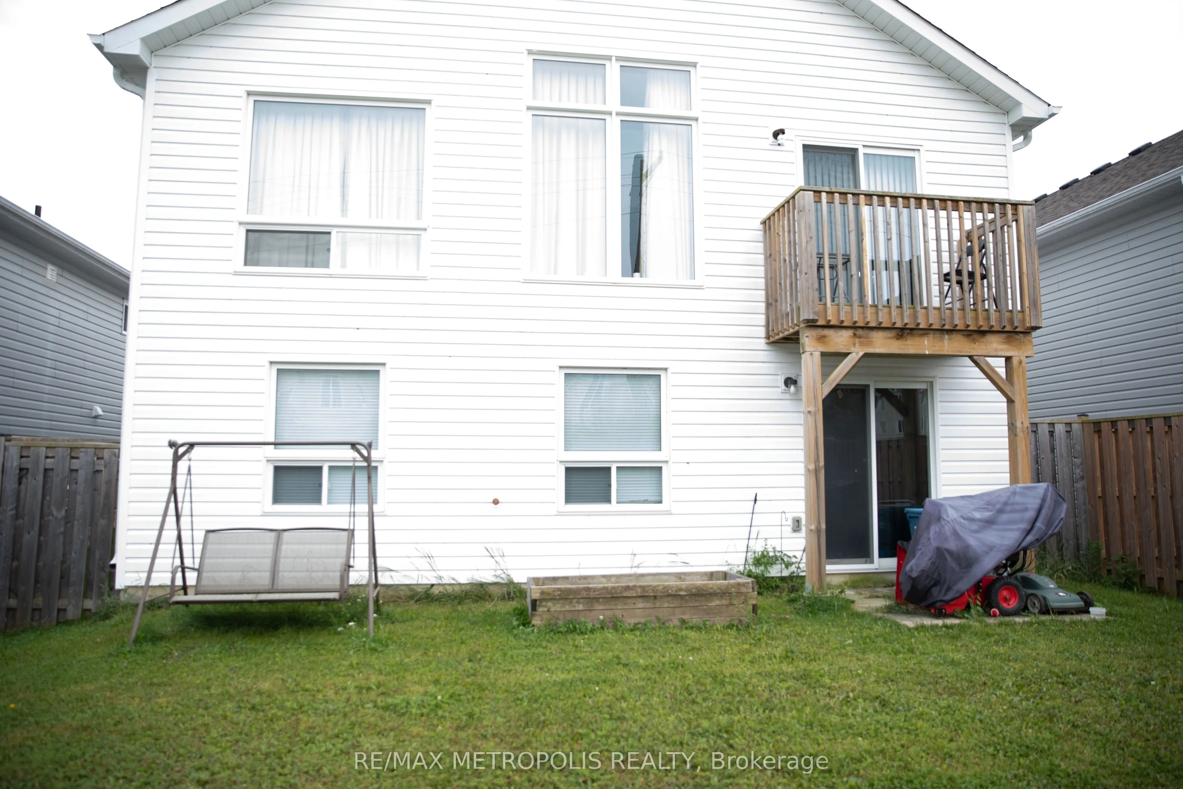 14 Lisbeth Crescent
