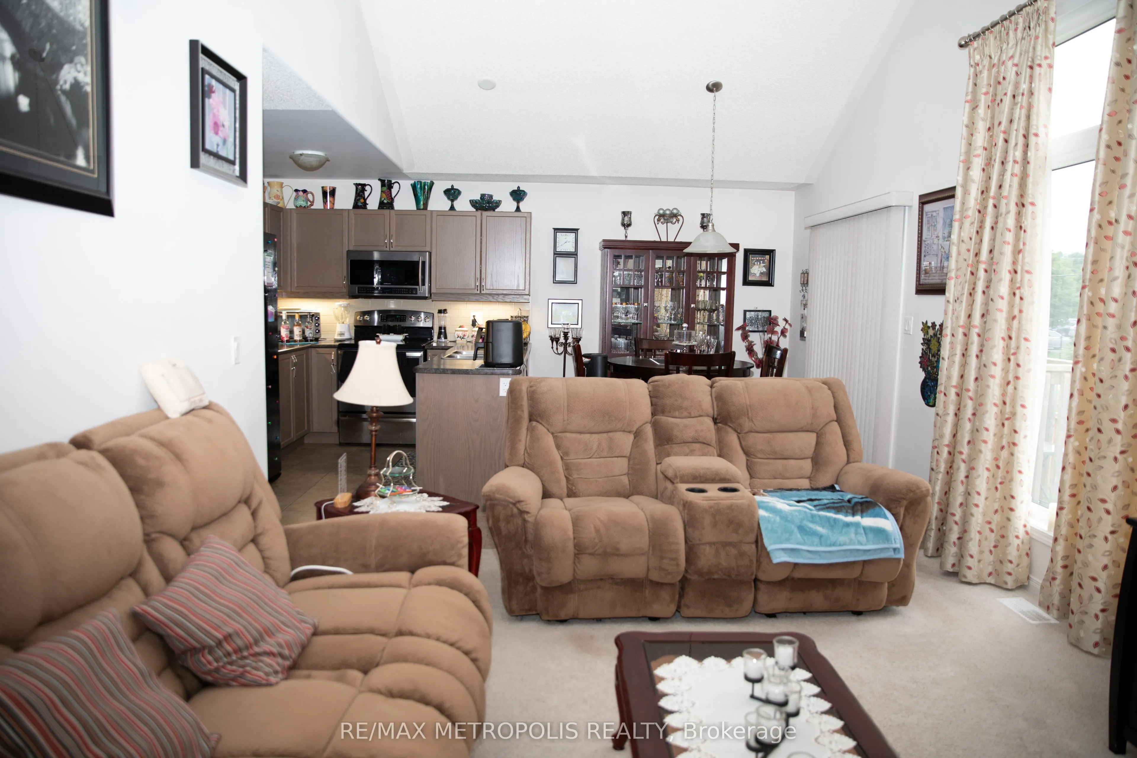 14 Lisbeth Crescent