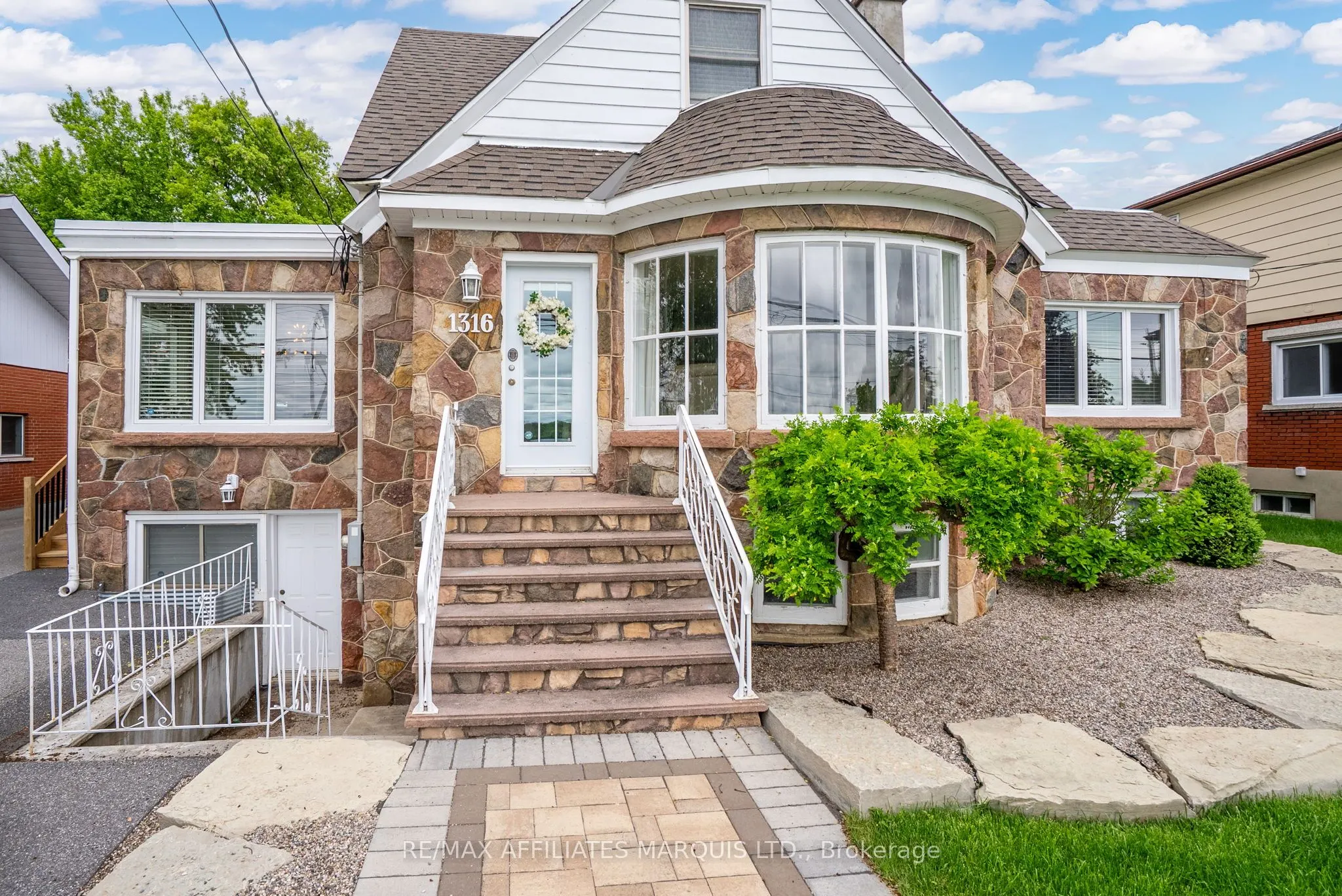 1316 Montreal Road