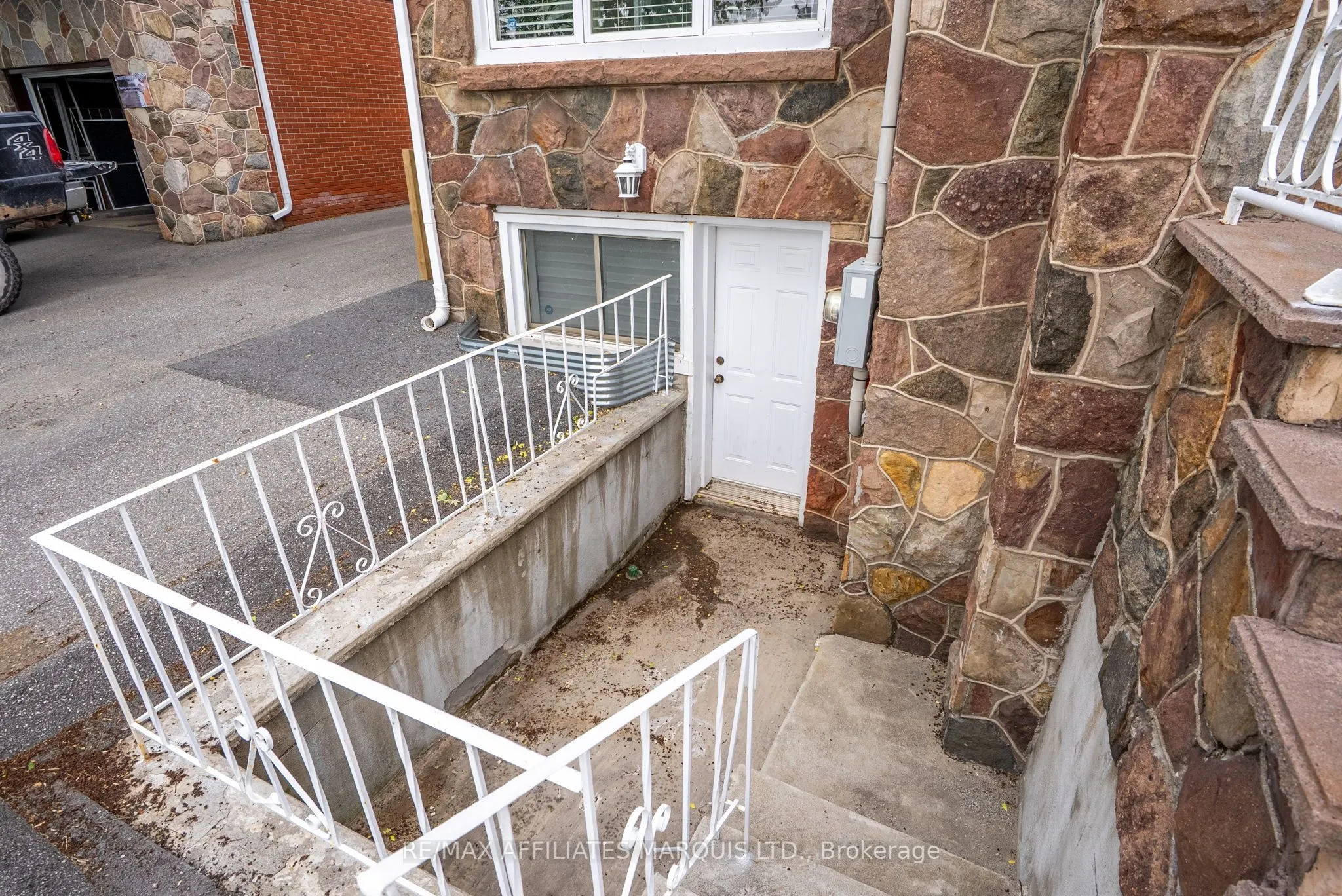 1316 Montreal Road