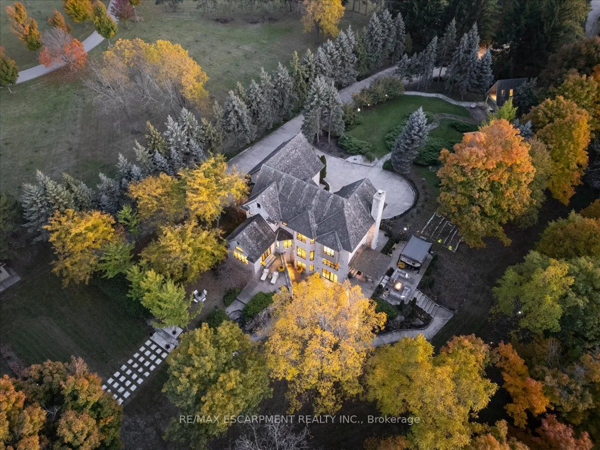 90 RIDGE Road W