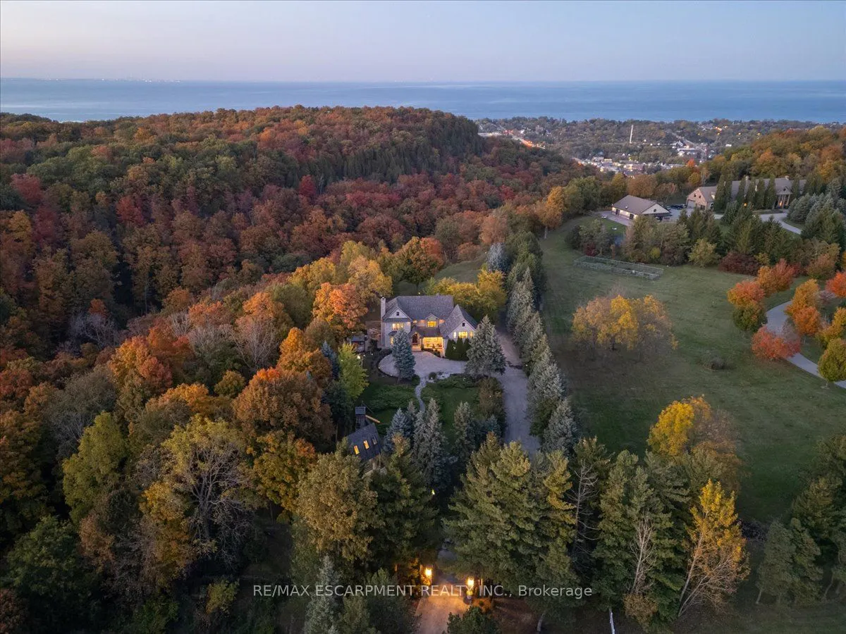 90 RIDGE Road W