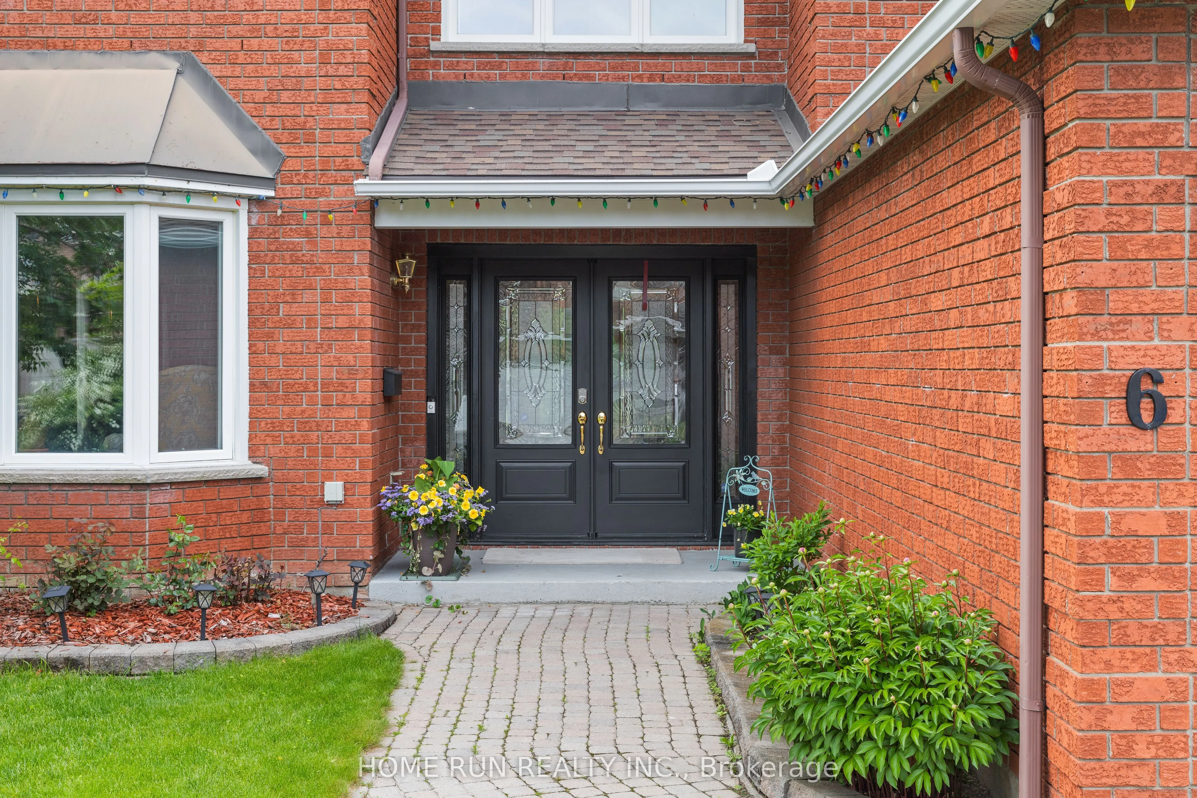 6 Zokol Crescent
