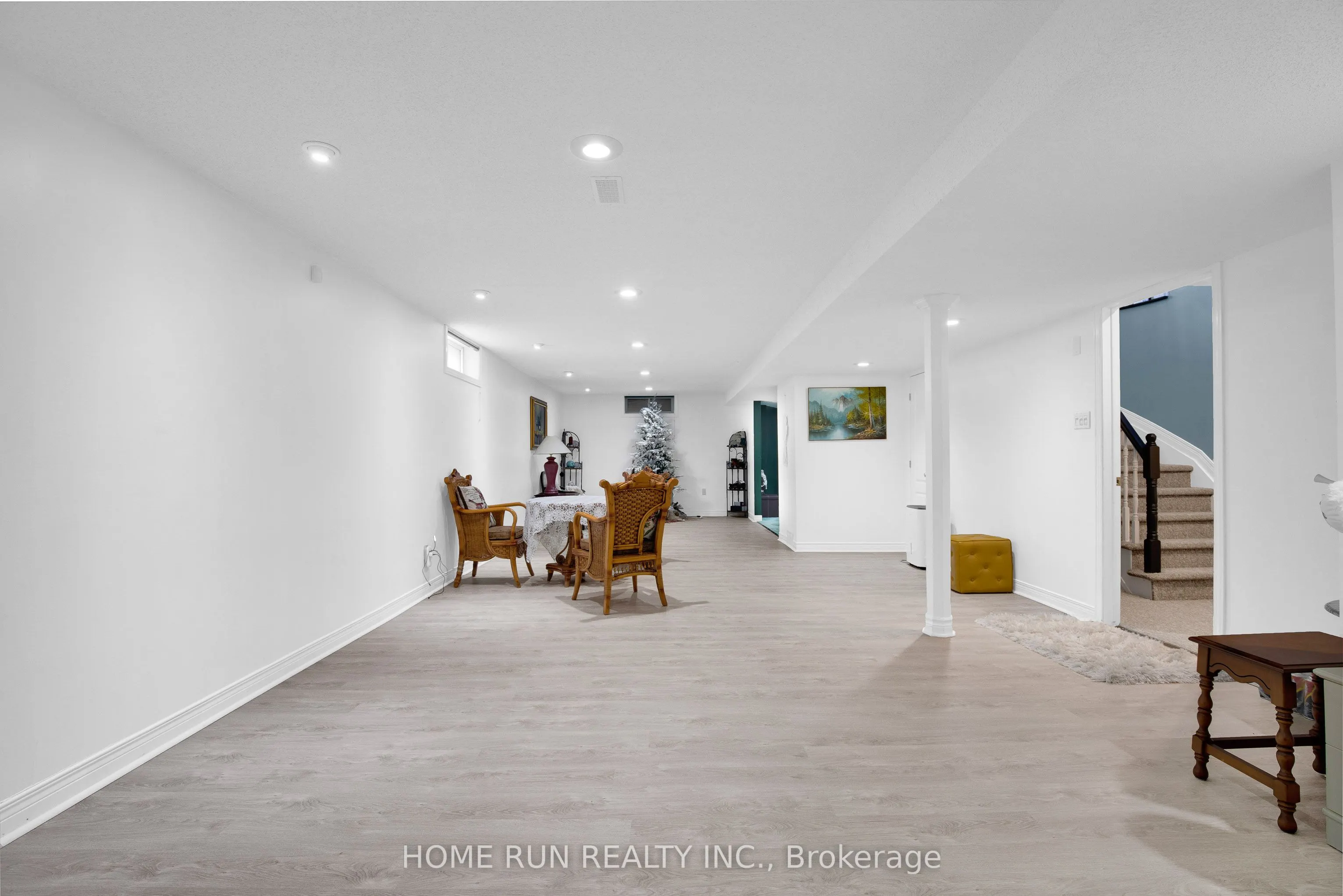 6 Zokol Crescent