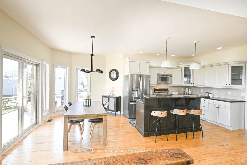 1065 Concession 3 Road