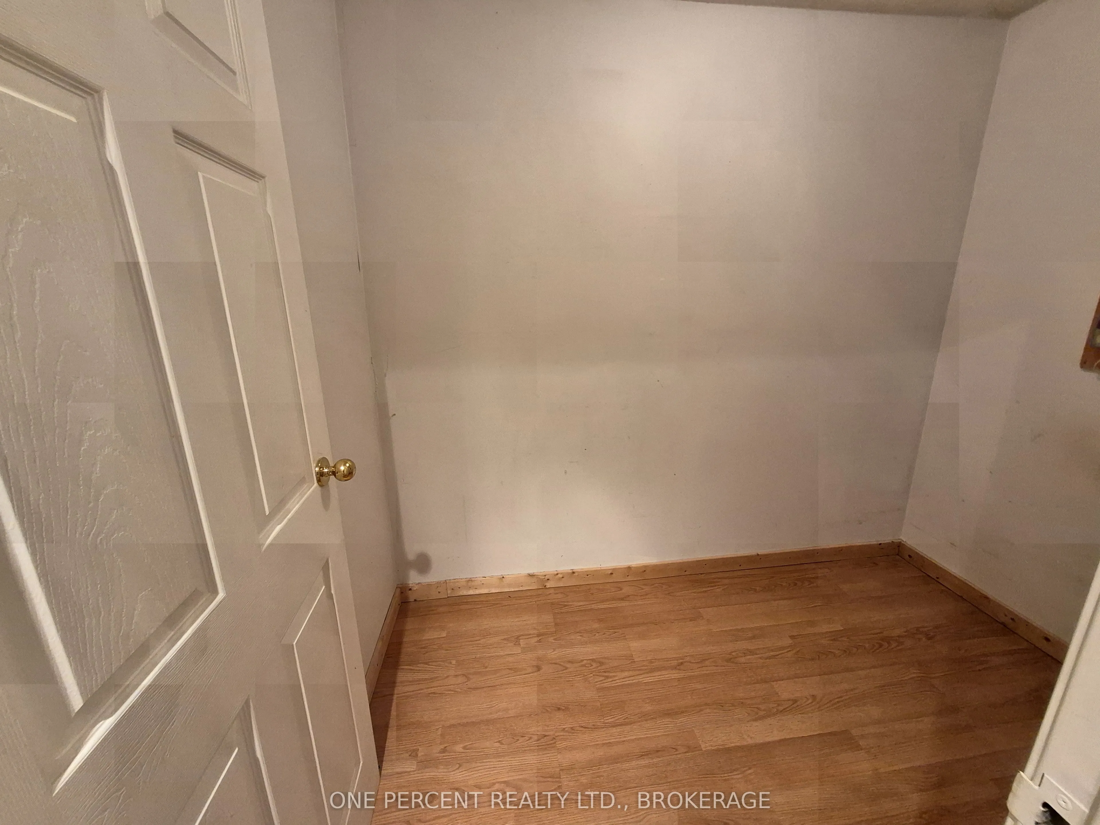 561 Armstrong Road, #116