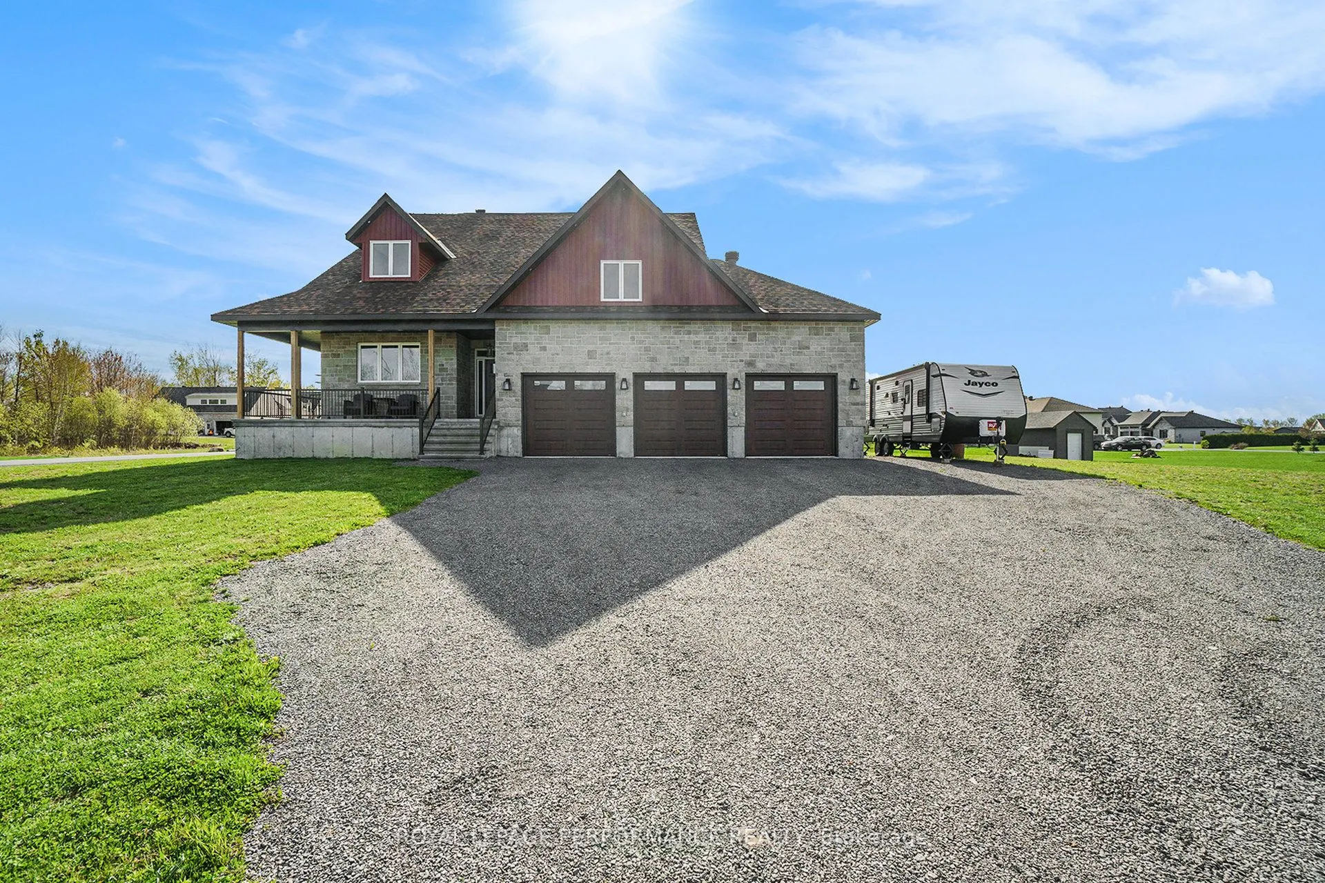 209 Des Violettes Street