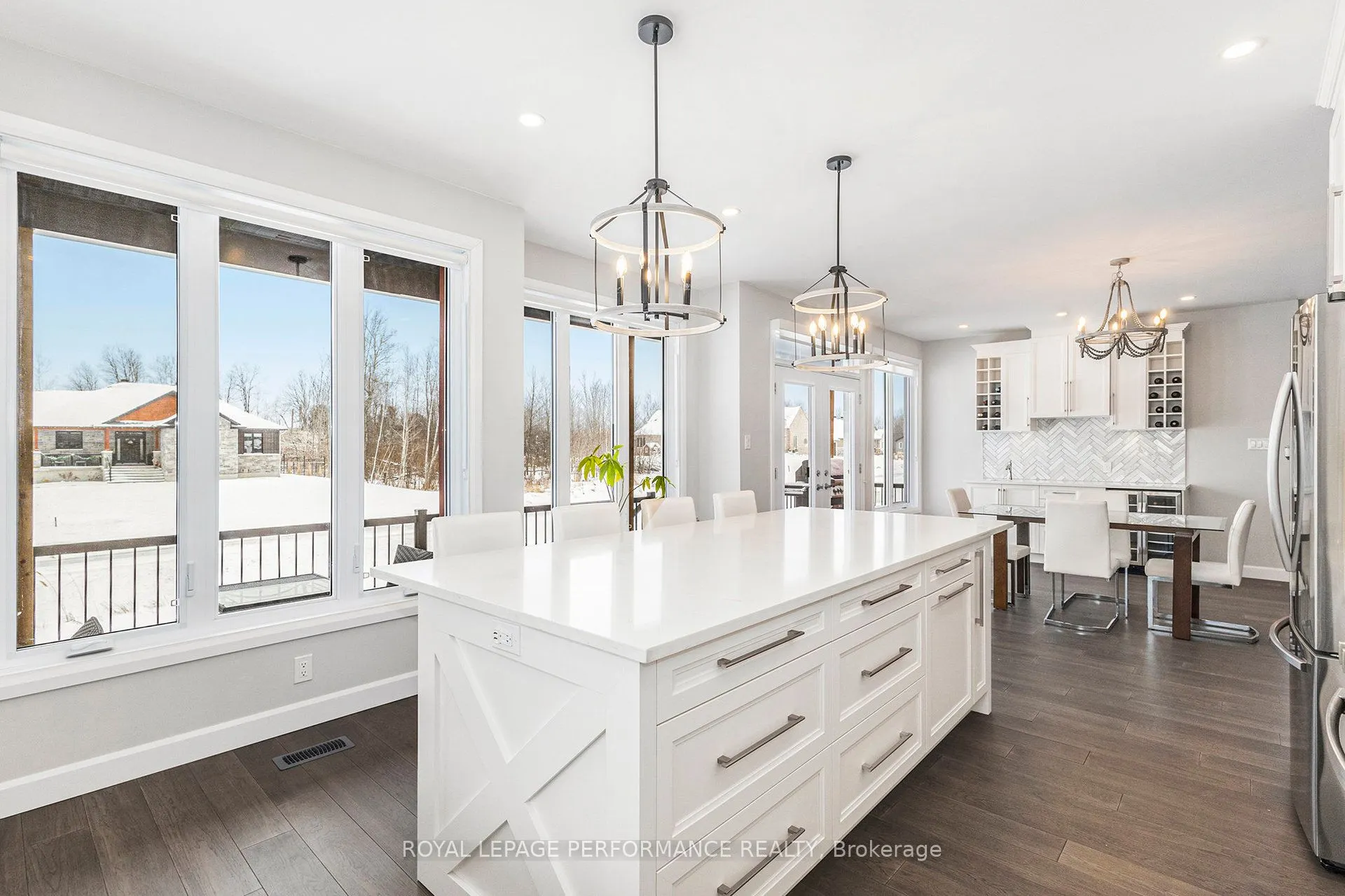 209 Des Violettes Street