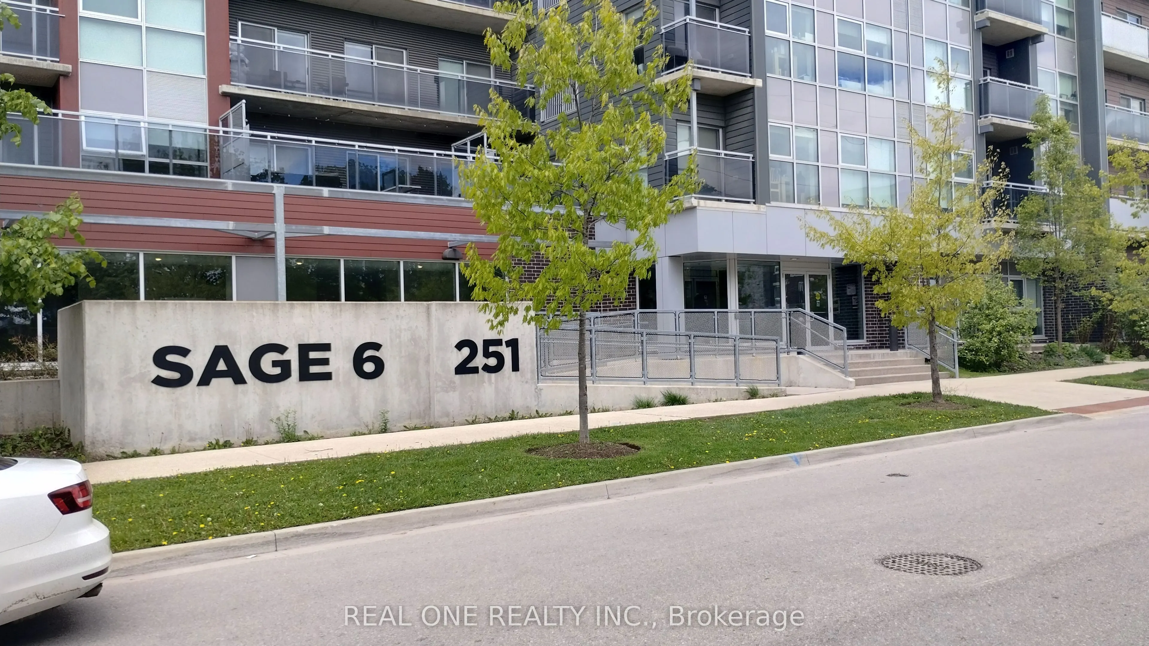 251 Hemlock Street, #316