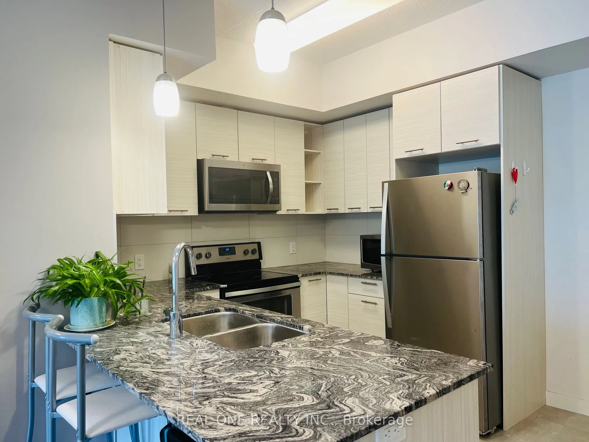 251 Hemlock Street, #316