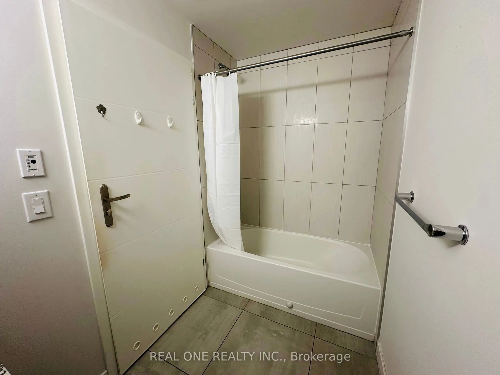 251 Hemlock Street, #316