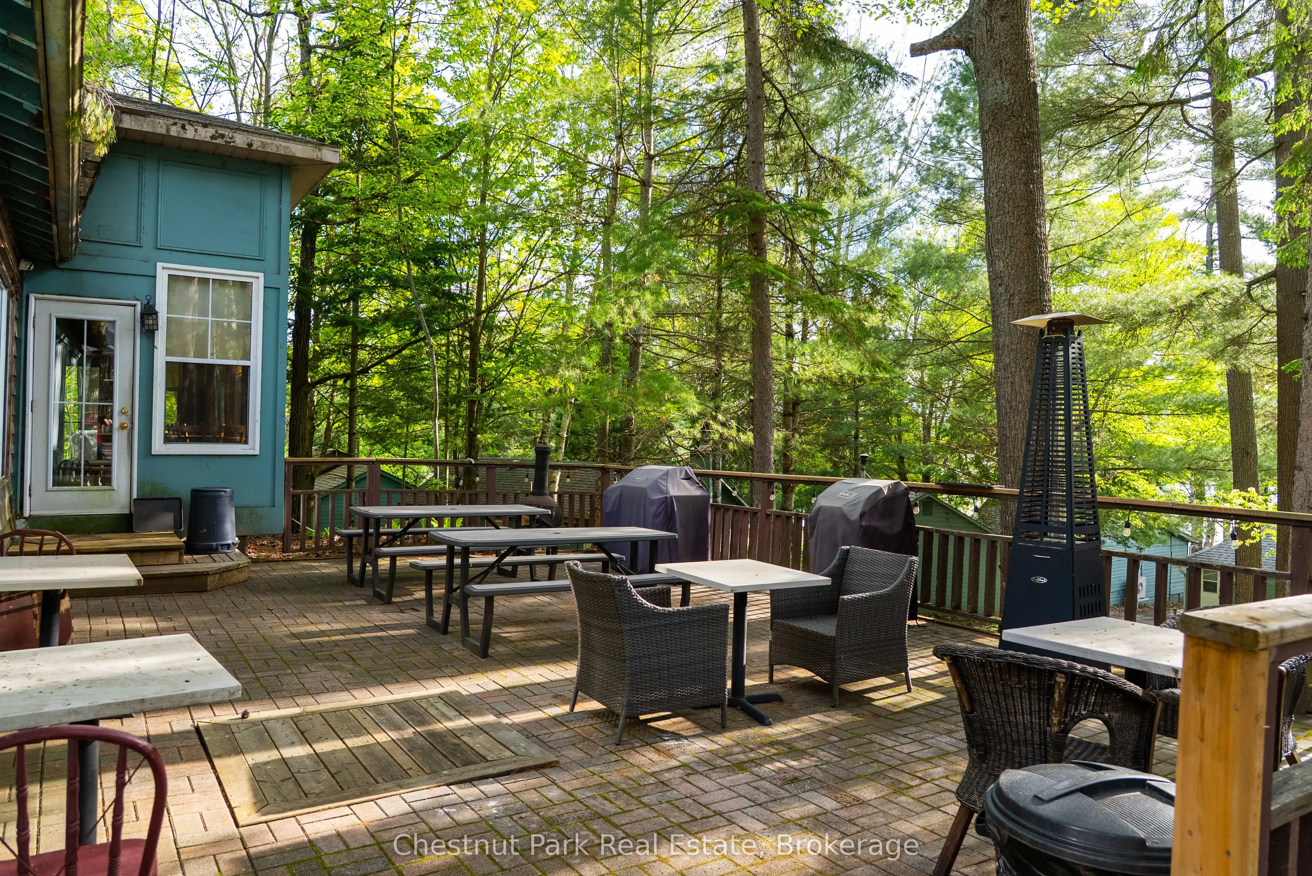 1091 Dwight Beach Road